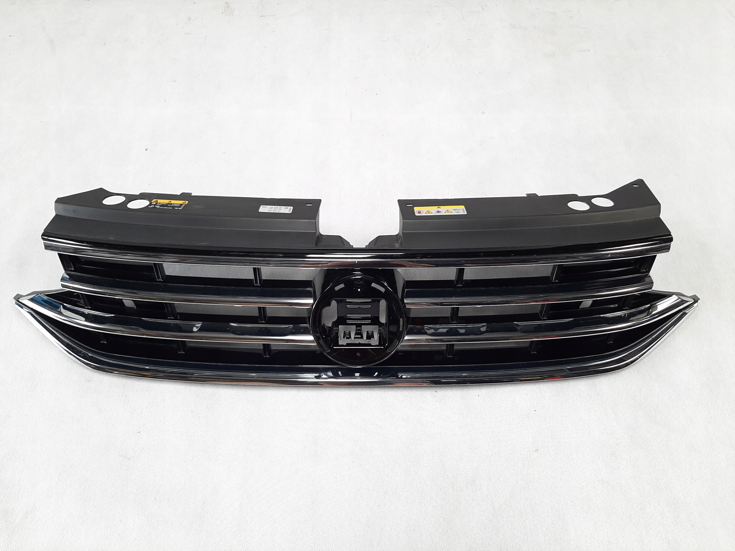 Volkswagen Tiguan II Lift Atrapa Grill 5NA853651BE