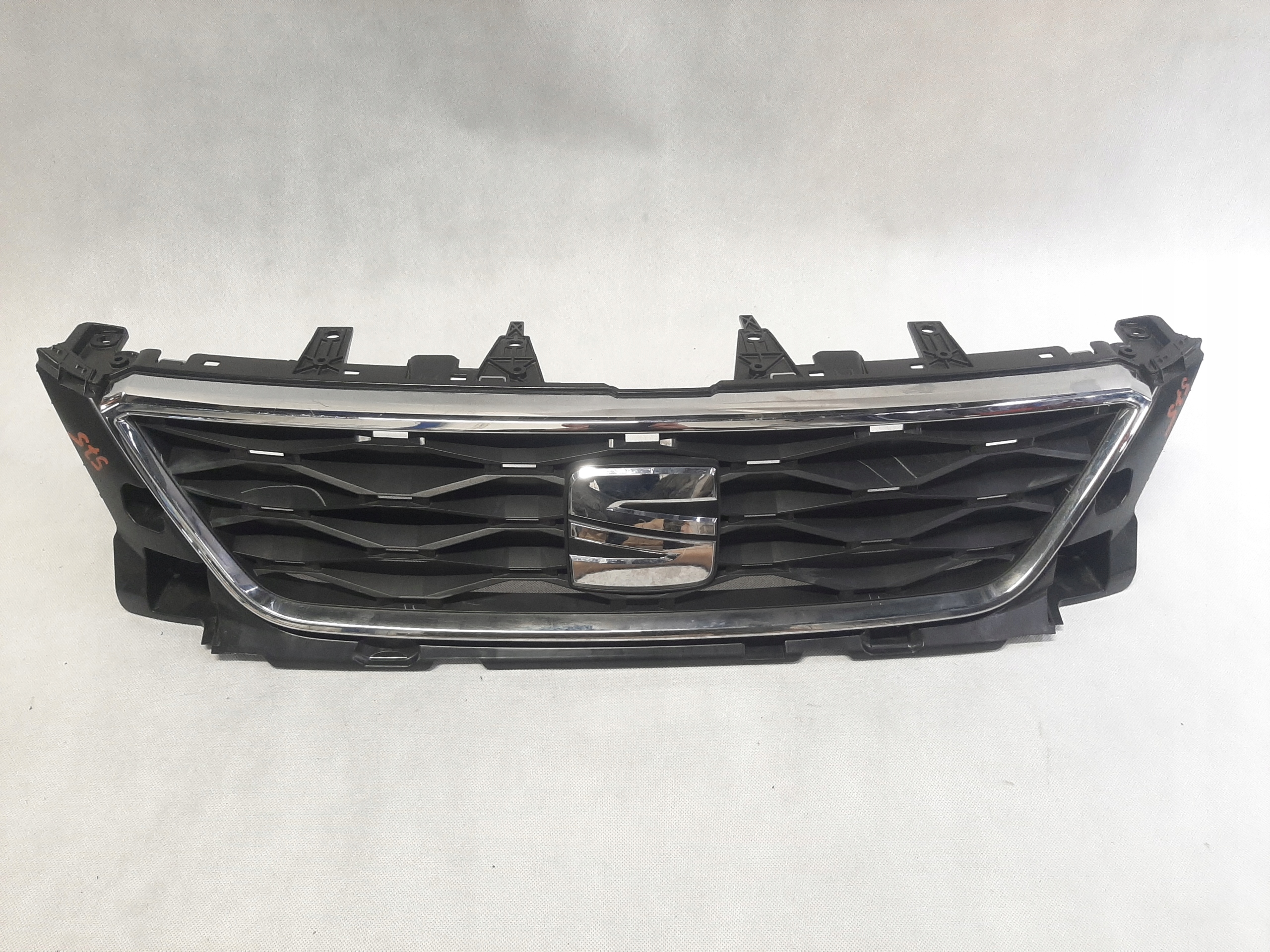 Seat Ateca Grill Atrapa 575853654