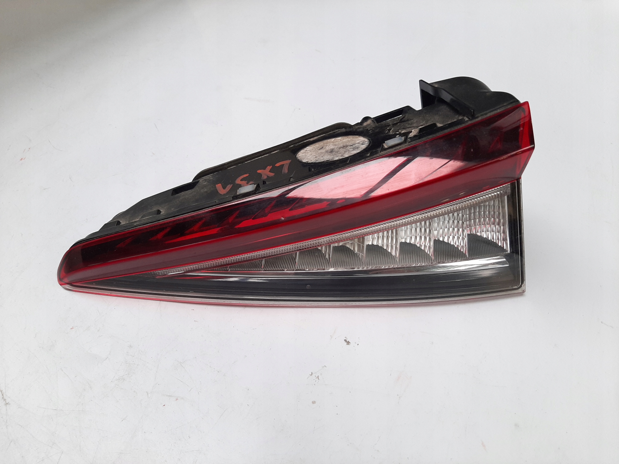 SKODA ENYAQ iV 2020- LAMPA KLAPY LED PRAWY TYŁ 5LG945308