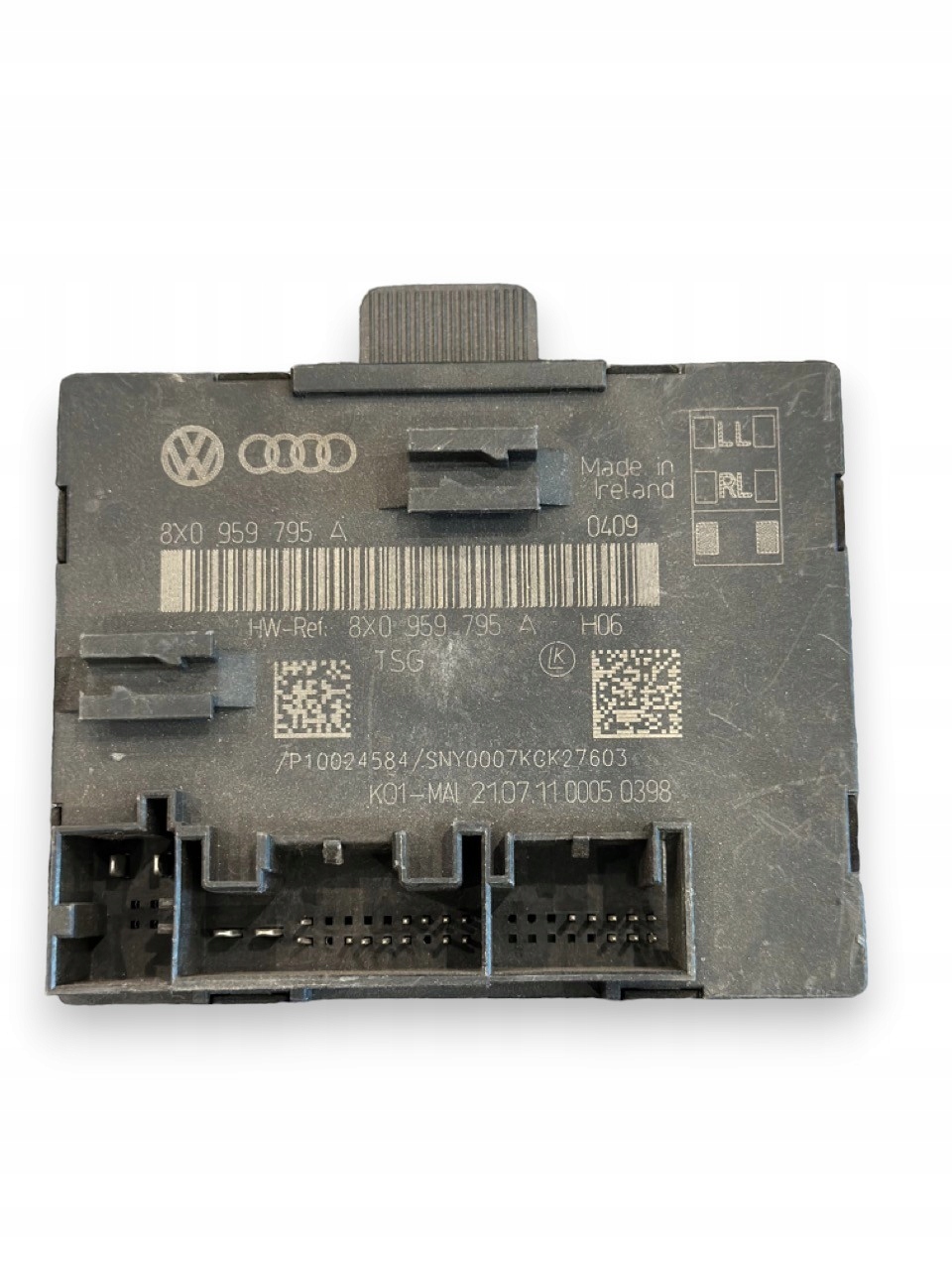 VW Audi Skoda Seat Moduł Sterownik Drzwi 8X0959795A 8X0959795A