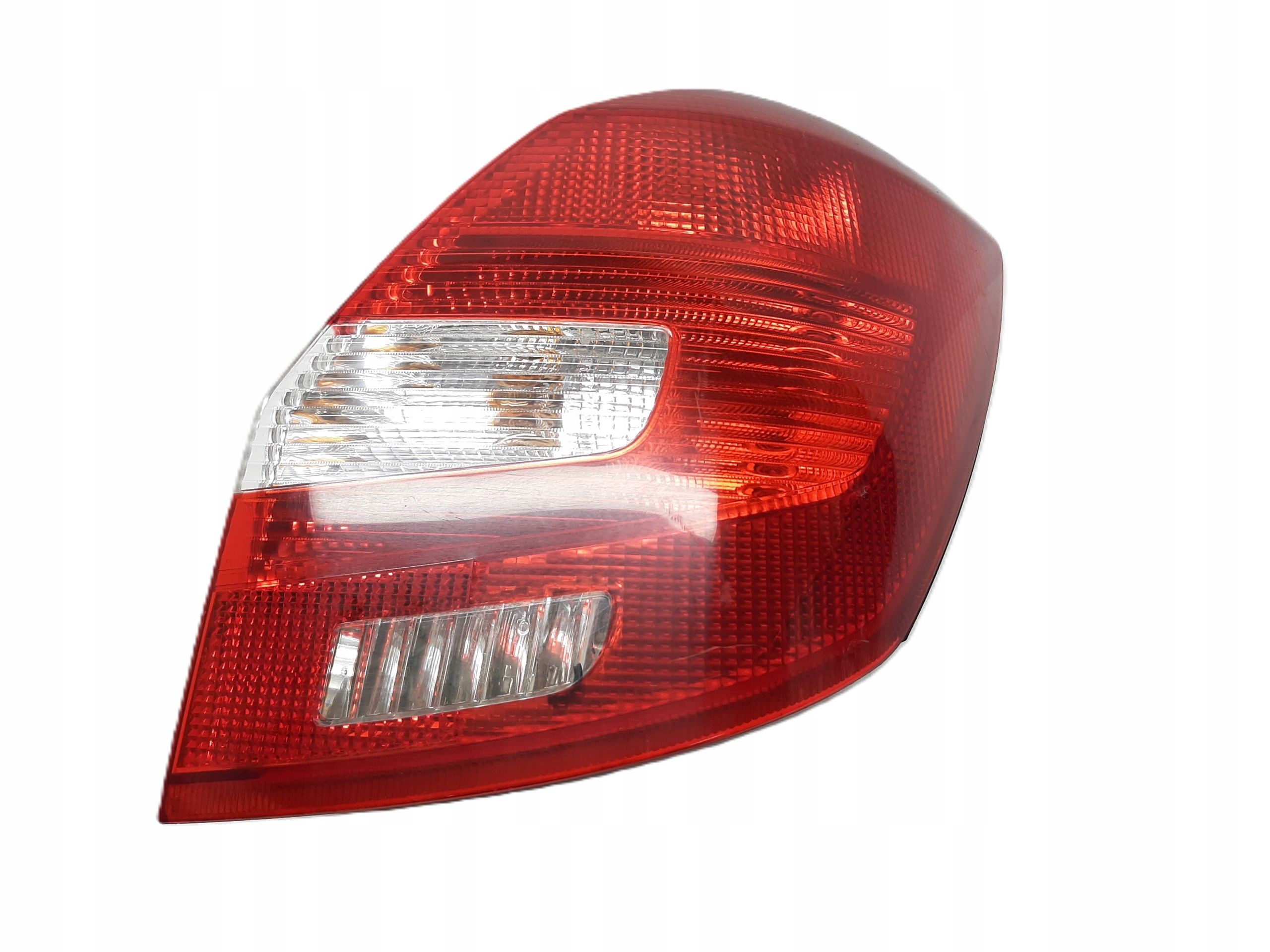 SKODA FABIA II KOMBI HATCHBACK 2007-14R LAMPA PRAWY TYŁ 5J6945096