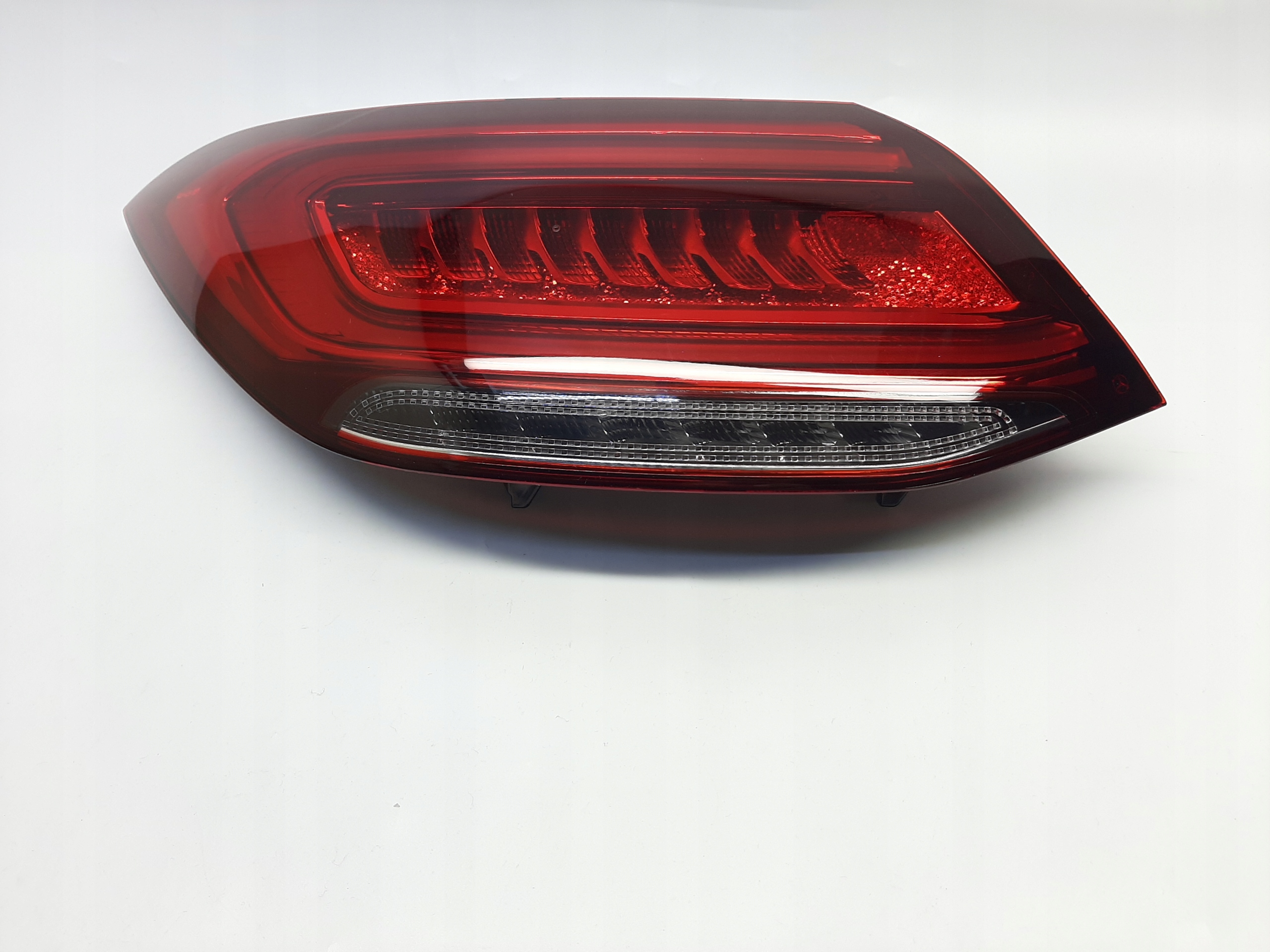 Mercedes CLS 257 (2018-2023r.) Lampa tył Lewa LED A2579062600 NOWA