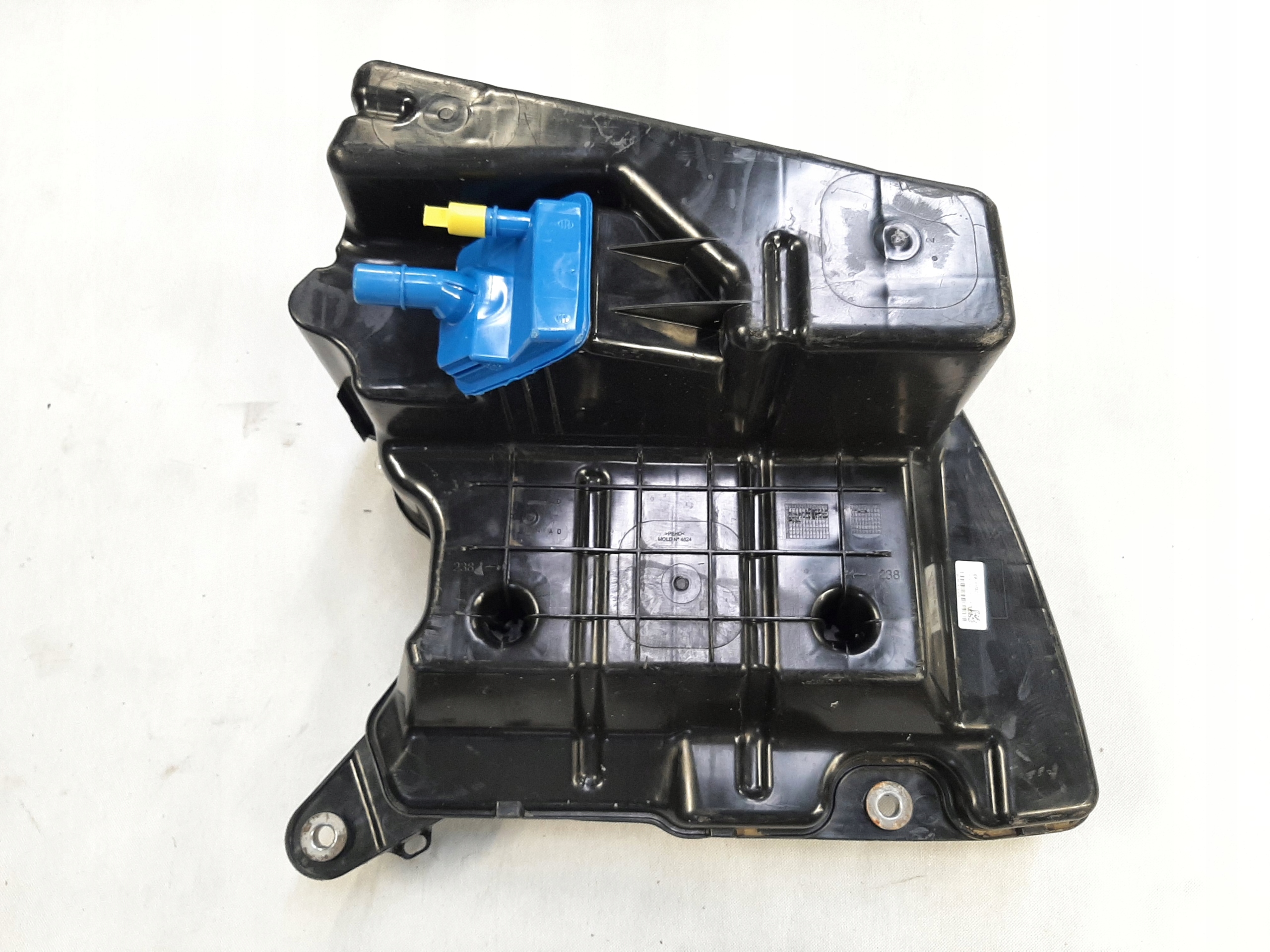 Audi A4 A5 B9 Zbiornik Płynu AdBlue Pompa Żarnik 8W0131969H 8W0131878BJ