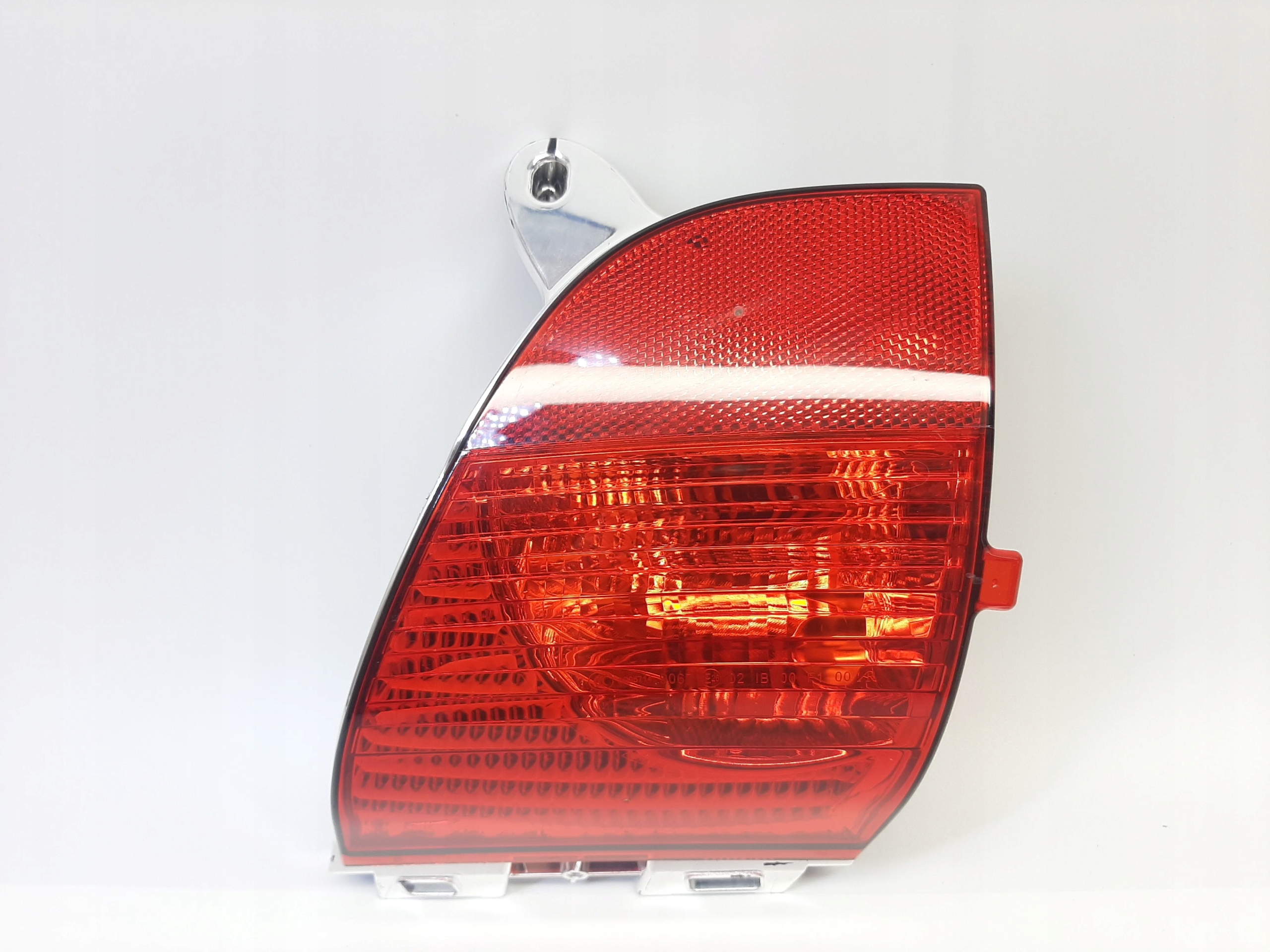 PEUGEOT 2008 308CC LAMPA TYŁ ZDERZAK 009774050002