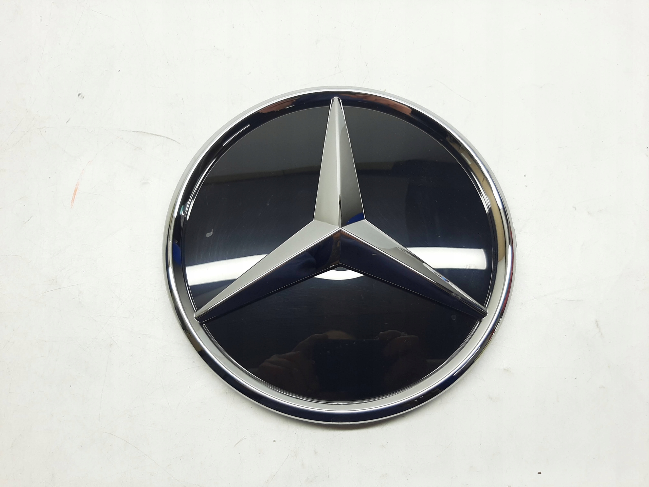 MERCEDES BENZ GLC EMBLEMAT LOGO ZNACZEK A0008806000 A0008883500