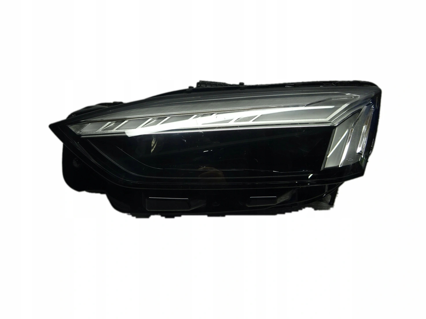 Audi A5 F5 LIFT Lampa lewa MATRIX LED 8W6941039A