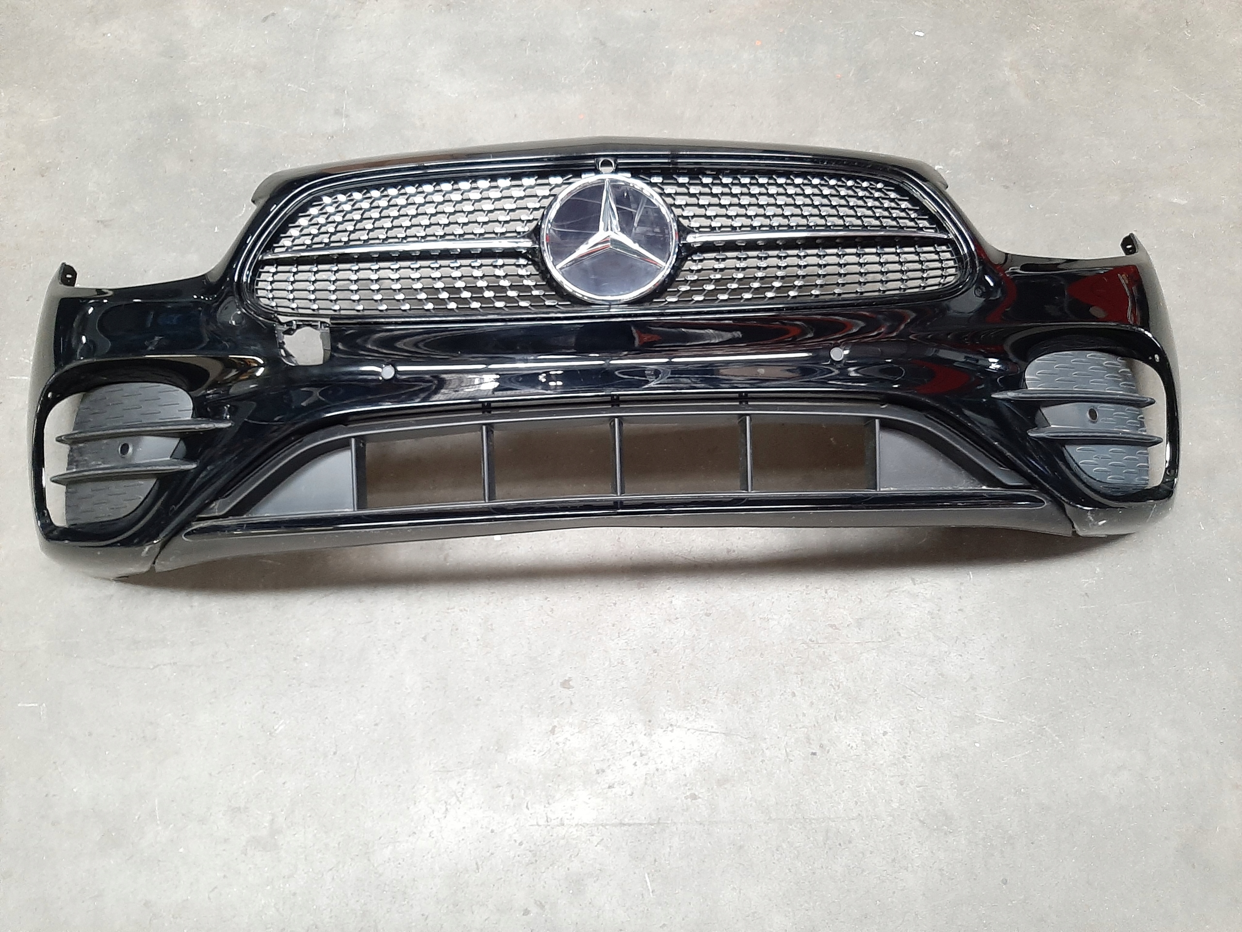 Mercedes E A213 AMG Zderzak Przód Kompletny A2138857404