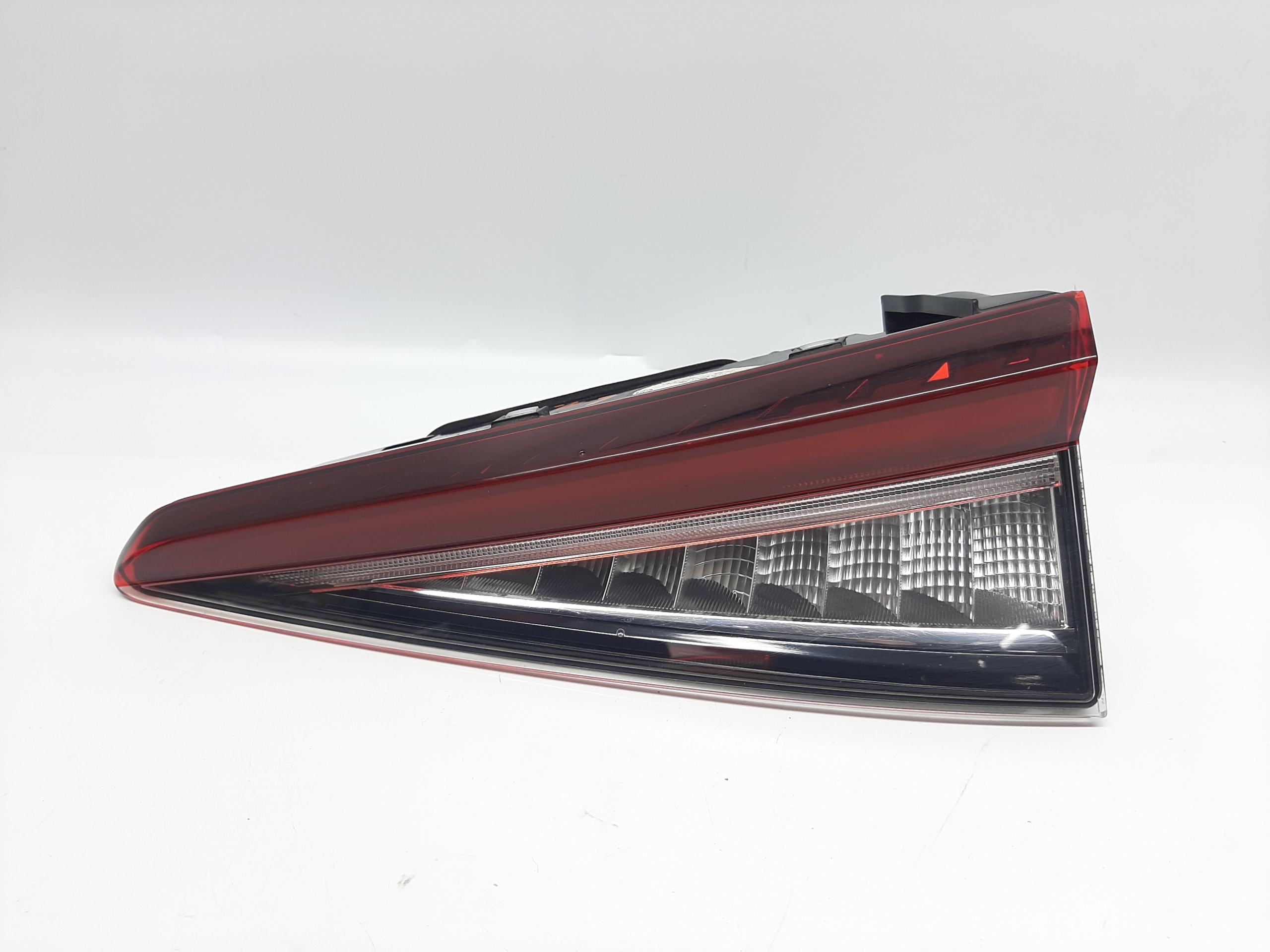 Skoda ENYAQ (2020-) Lampa Tył Prawa 5LG945308