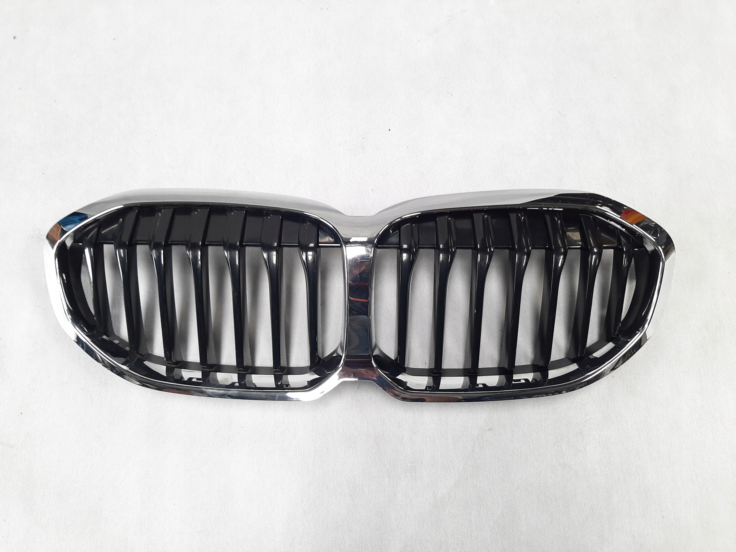 BMW Seria 1 F40 Atrapa Grill Nerki 7450957