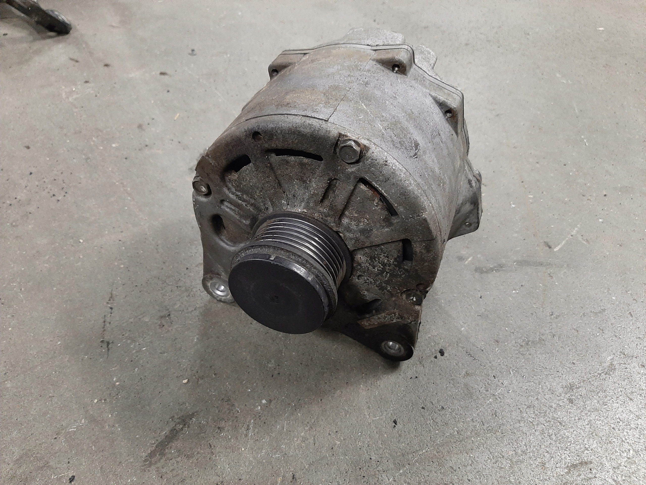 AUDI A8 D4 3.0 TDI V6 2010- ALTERNATOR 059903018L CHŁODZONY WODĄ