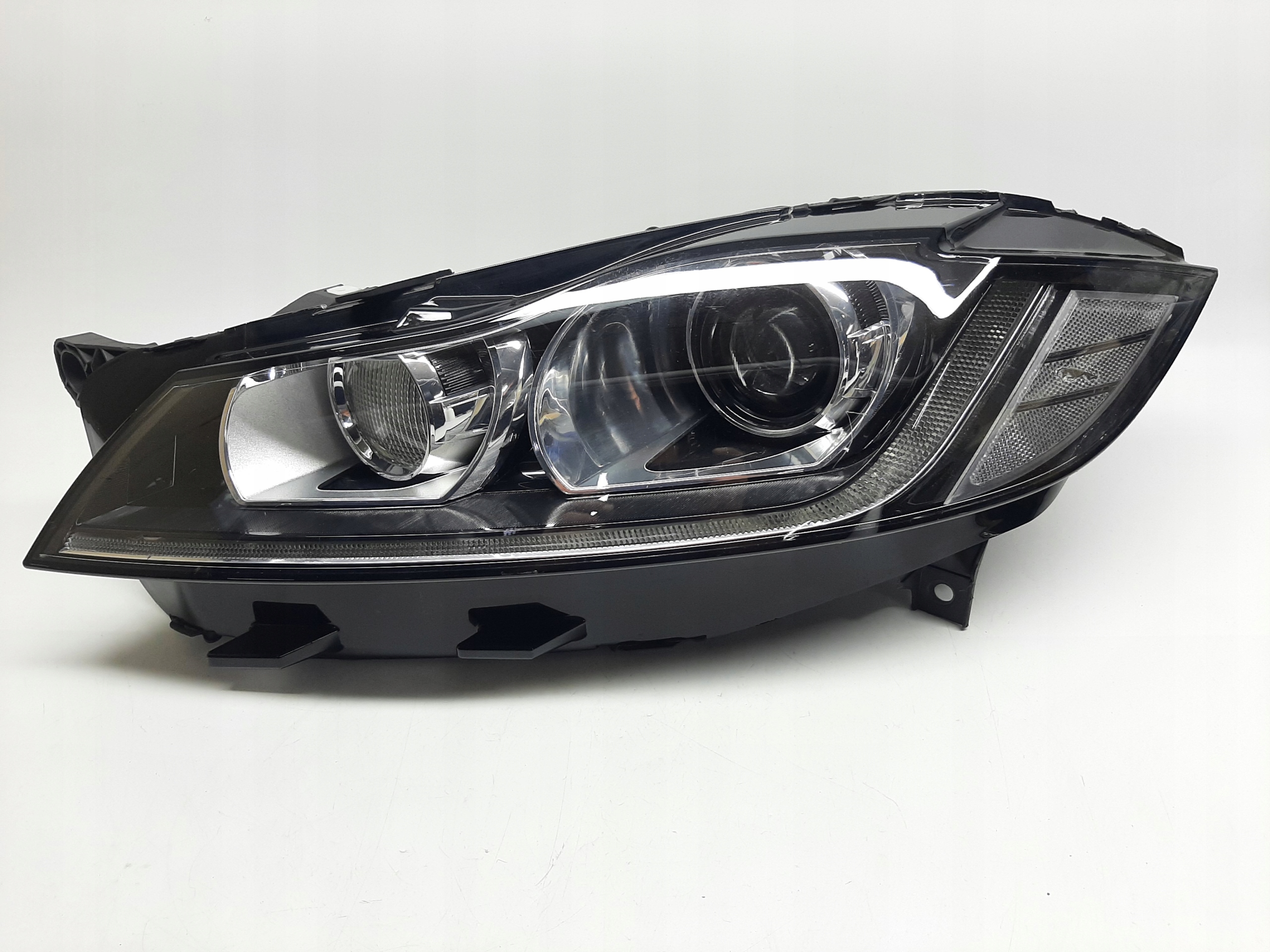 JAGUAR XF II X260 2015- REFLEKTOR LAMPA PRZEDNIA LEWA LED GX63-13W030-EC