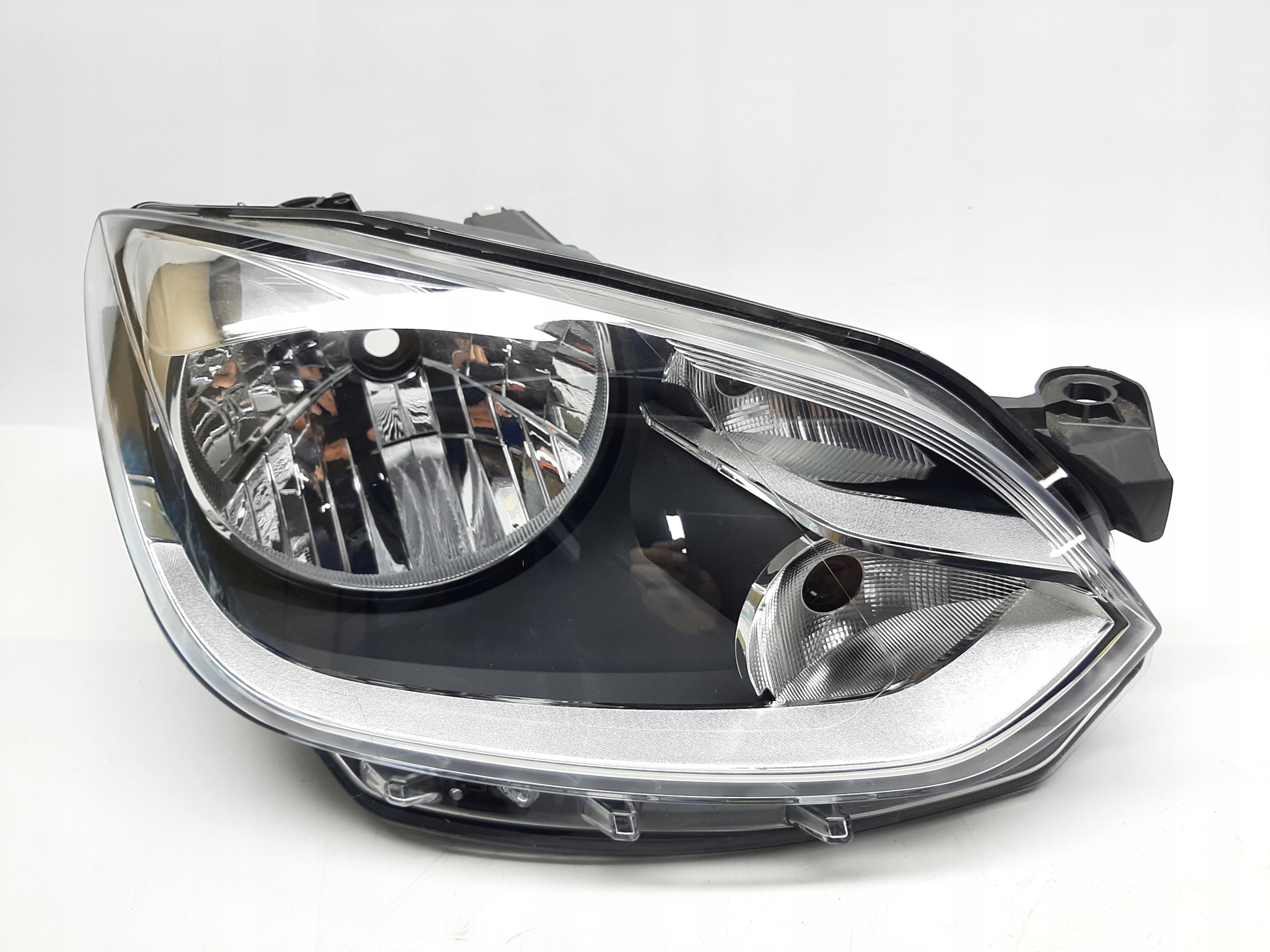 VW UP Lampa Reflektor PRAWA 1S1941016N