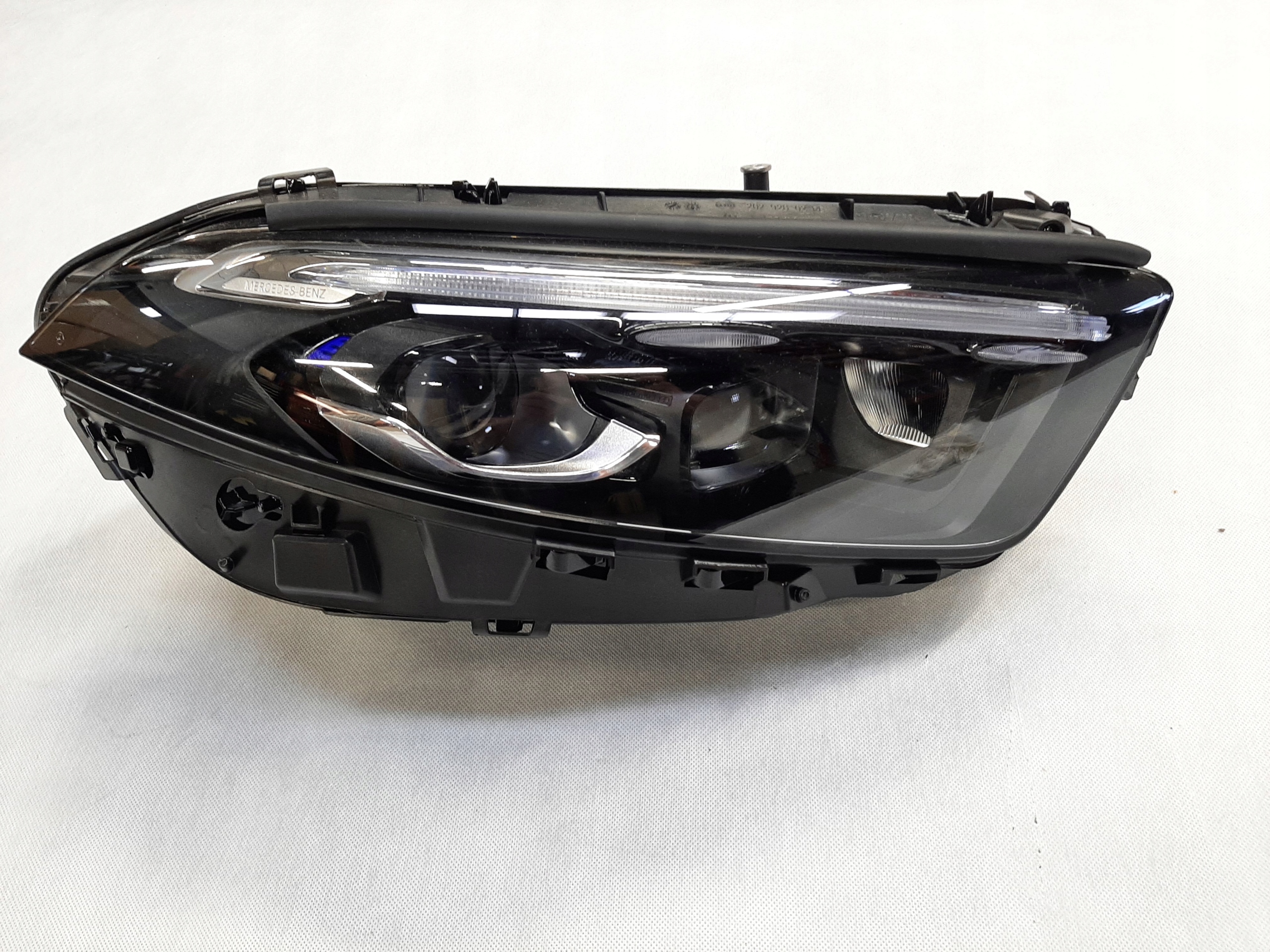 Mercedes W177 A-Class Multibeam Lampa Reflektor Prawa A1779065804