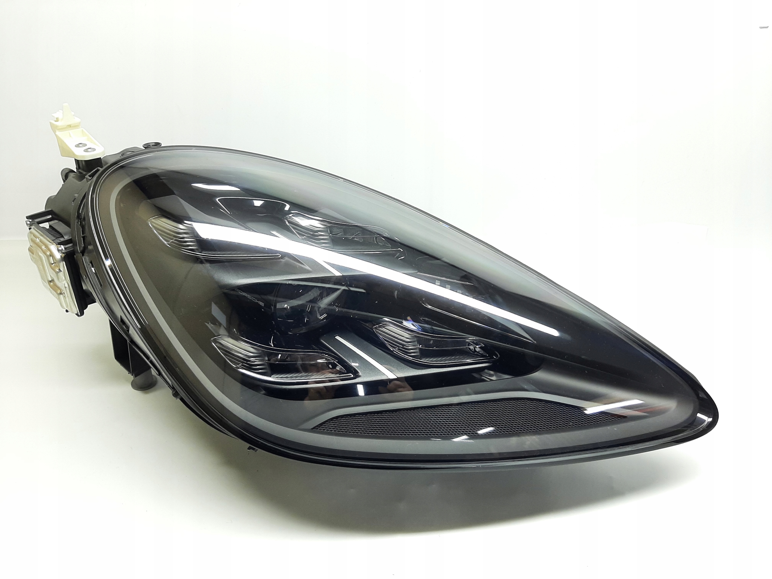 Porsche Cayenne E3 Reflektor Lampa Nowa PRAWA 9Y0941104C