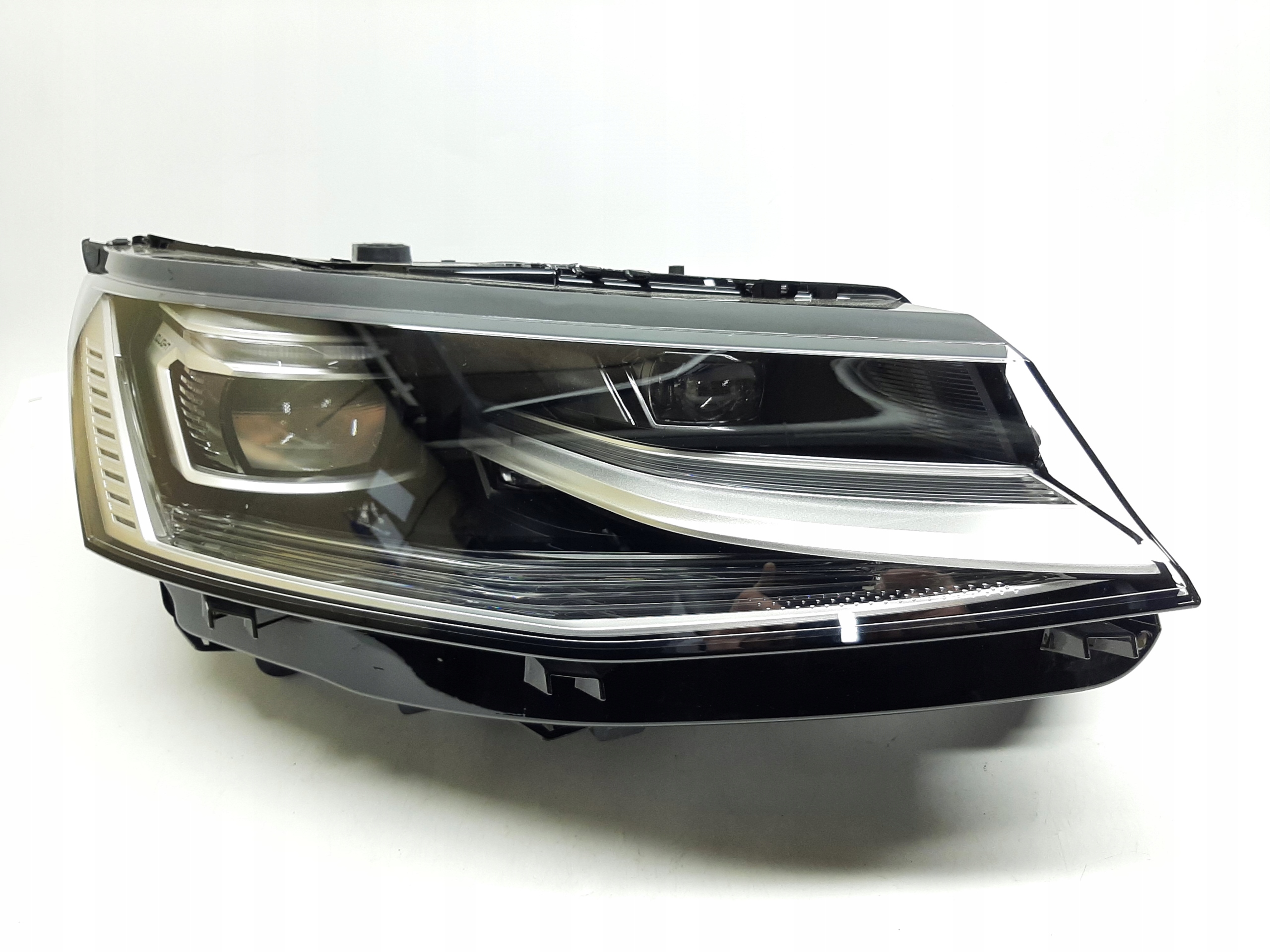 VW T7 Reflektor Lampa Led IQ.Light Nowa PRAWA 7T1941082A