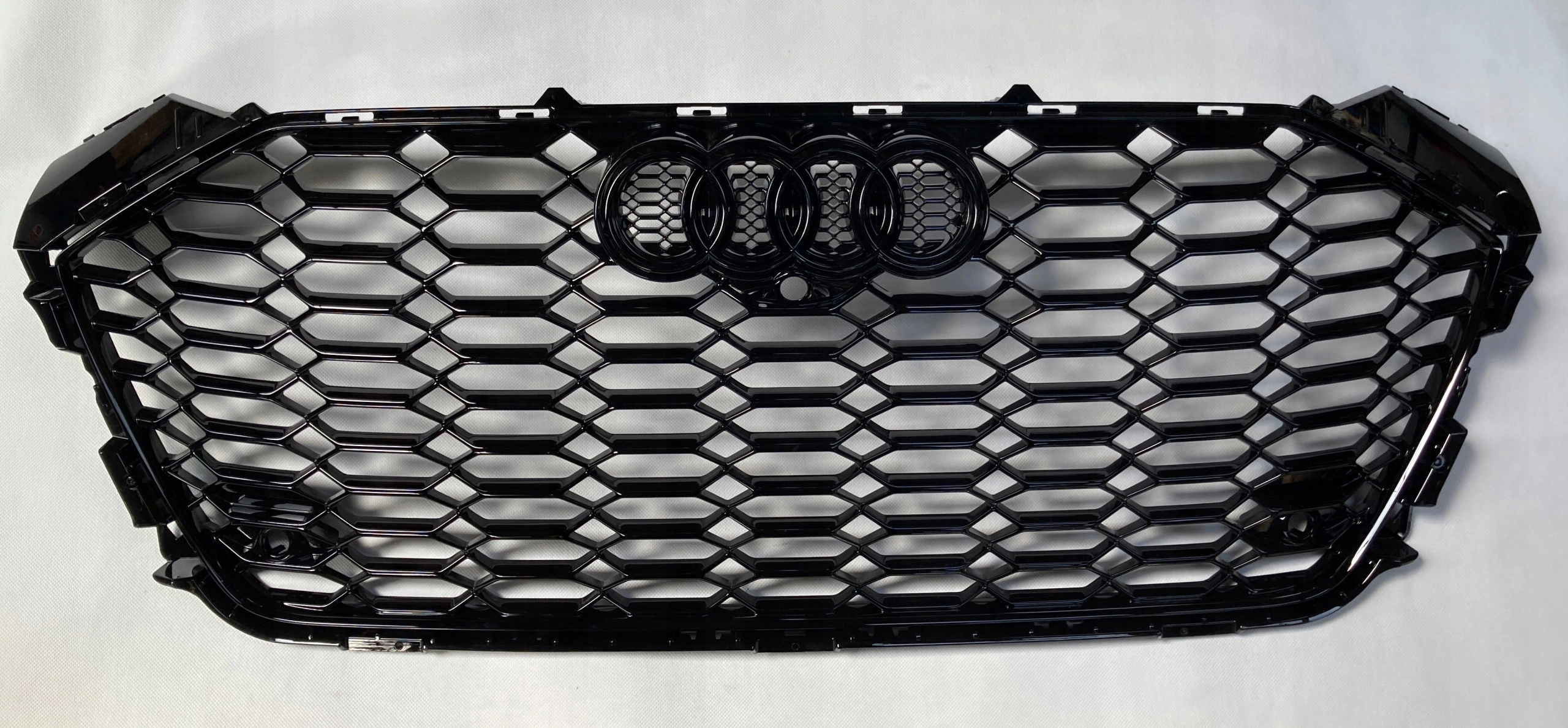 Audi RS5 F5 LIFT Atrapa Grill 8W6853651AN AM NOWA front