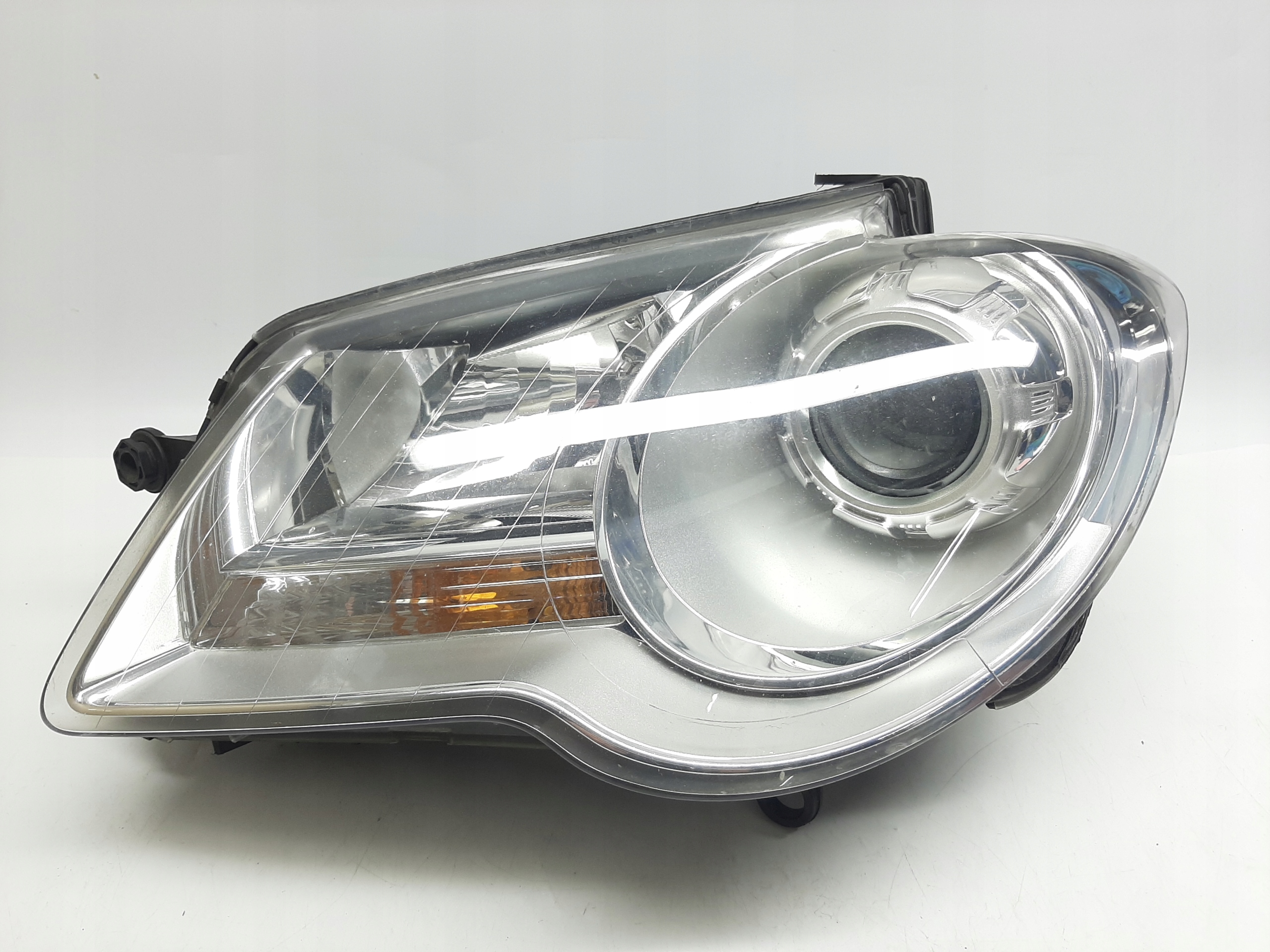 VW Touran Lift Reflektor Lampa LEWA 1T1941005B