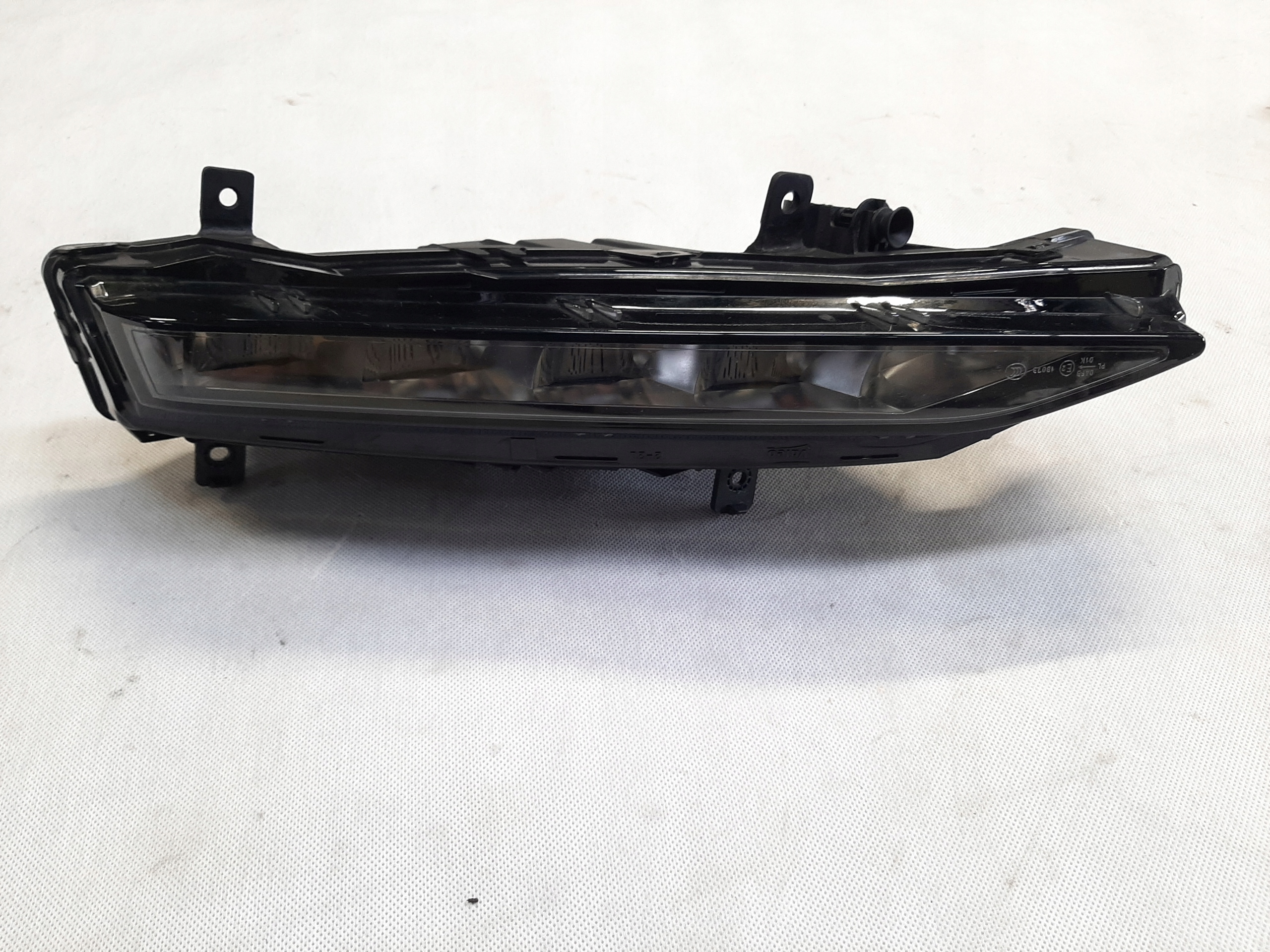 Skoda Superb III Lift Halogen Lampa Światło LED DRL 3V0941699B