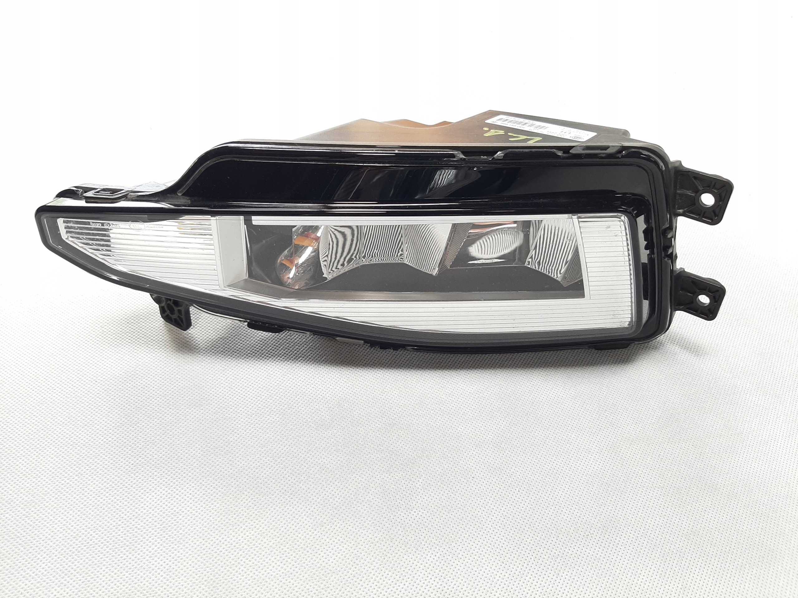 Volkswagen Passat B8 Halogen Lampa Lewy Przód LED 3G0941699