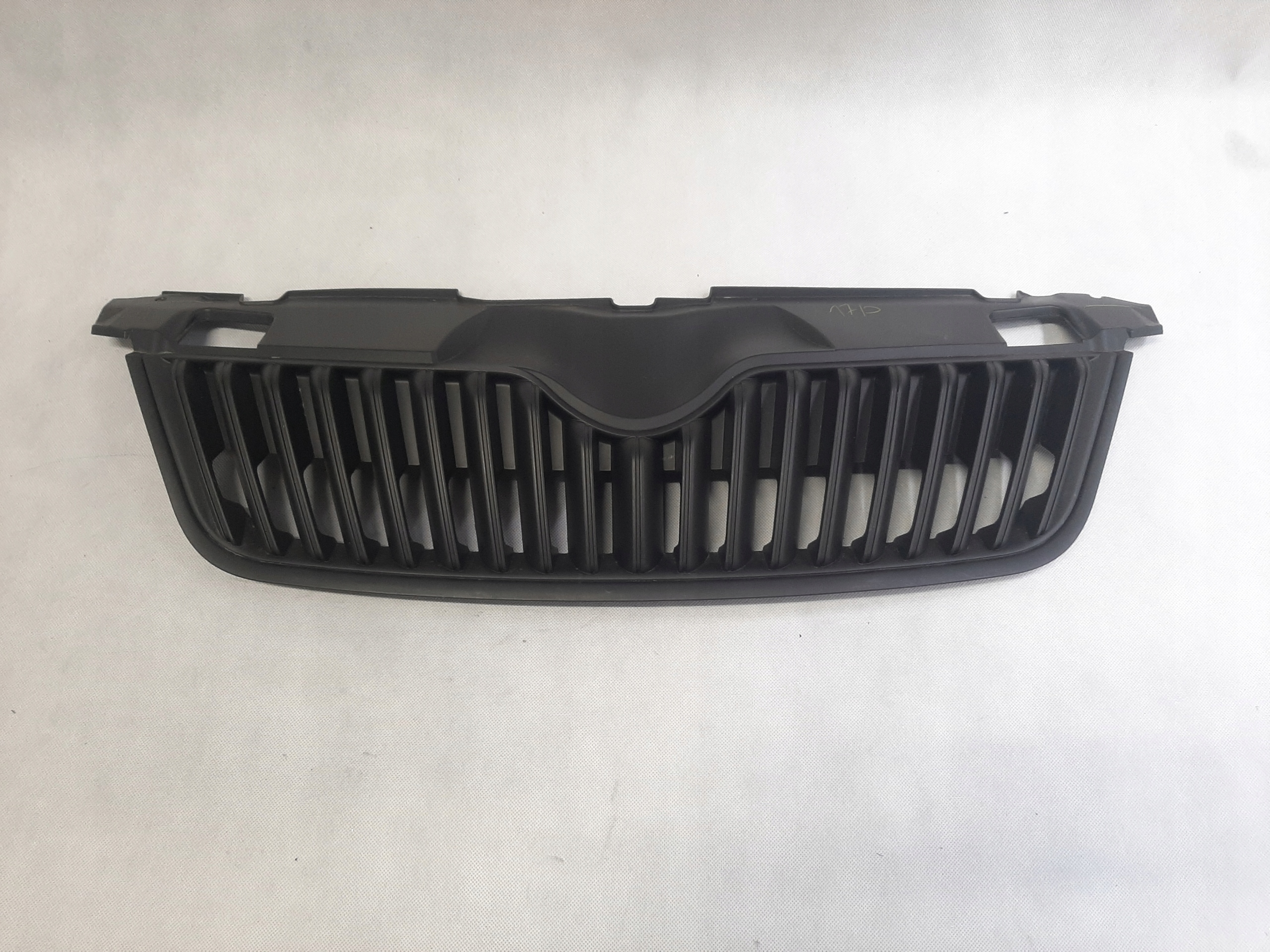 Skoda Fabia II Lift (2009-2015r.) Grill Atrapa Black Shadow 5J0853668B