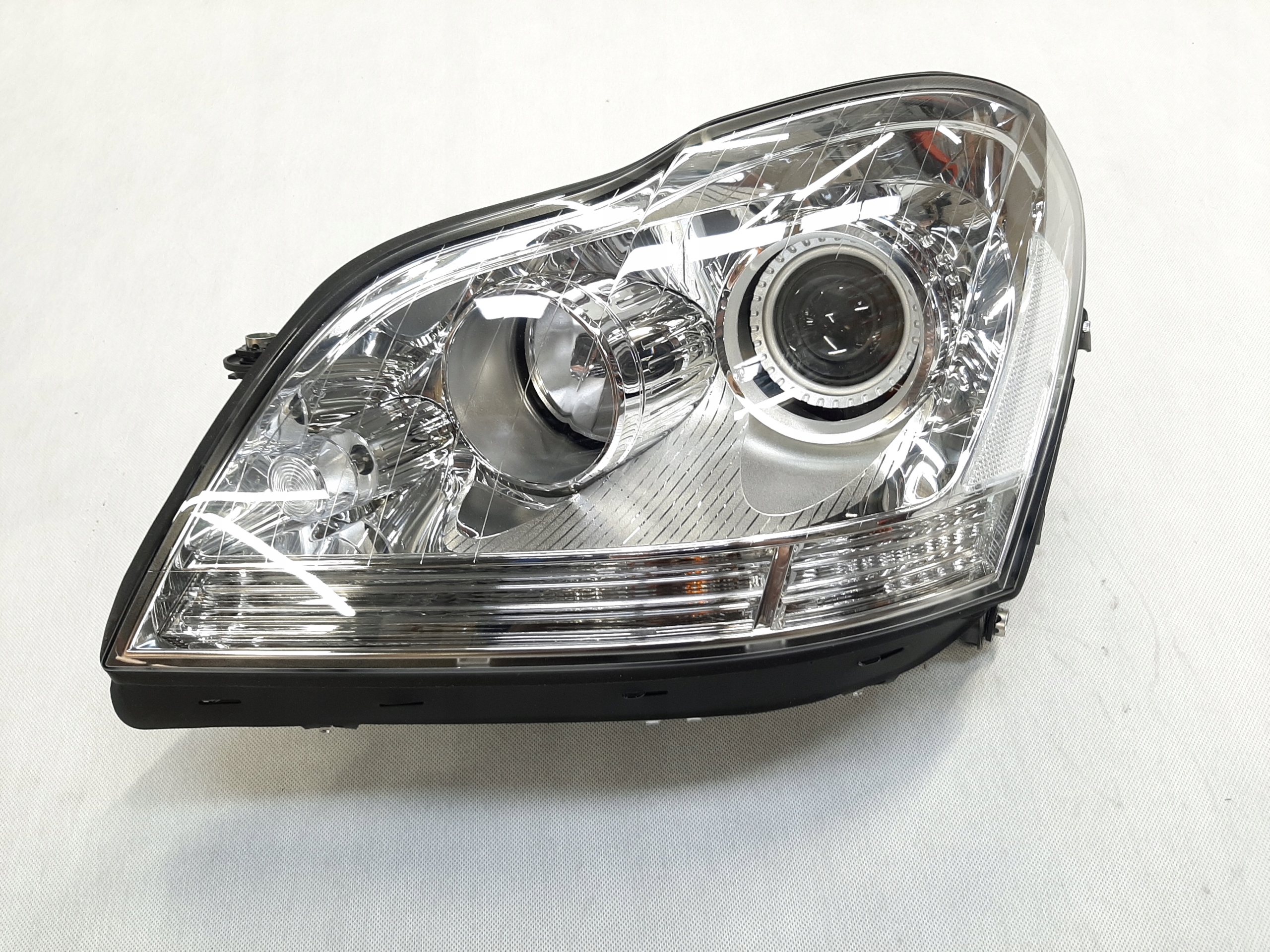 Mercedes ML X164 Lampa Reflektor Xenon Lewy NOWY A1648203961