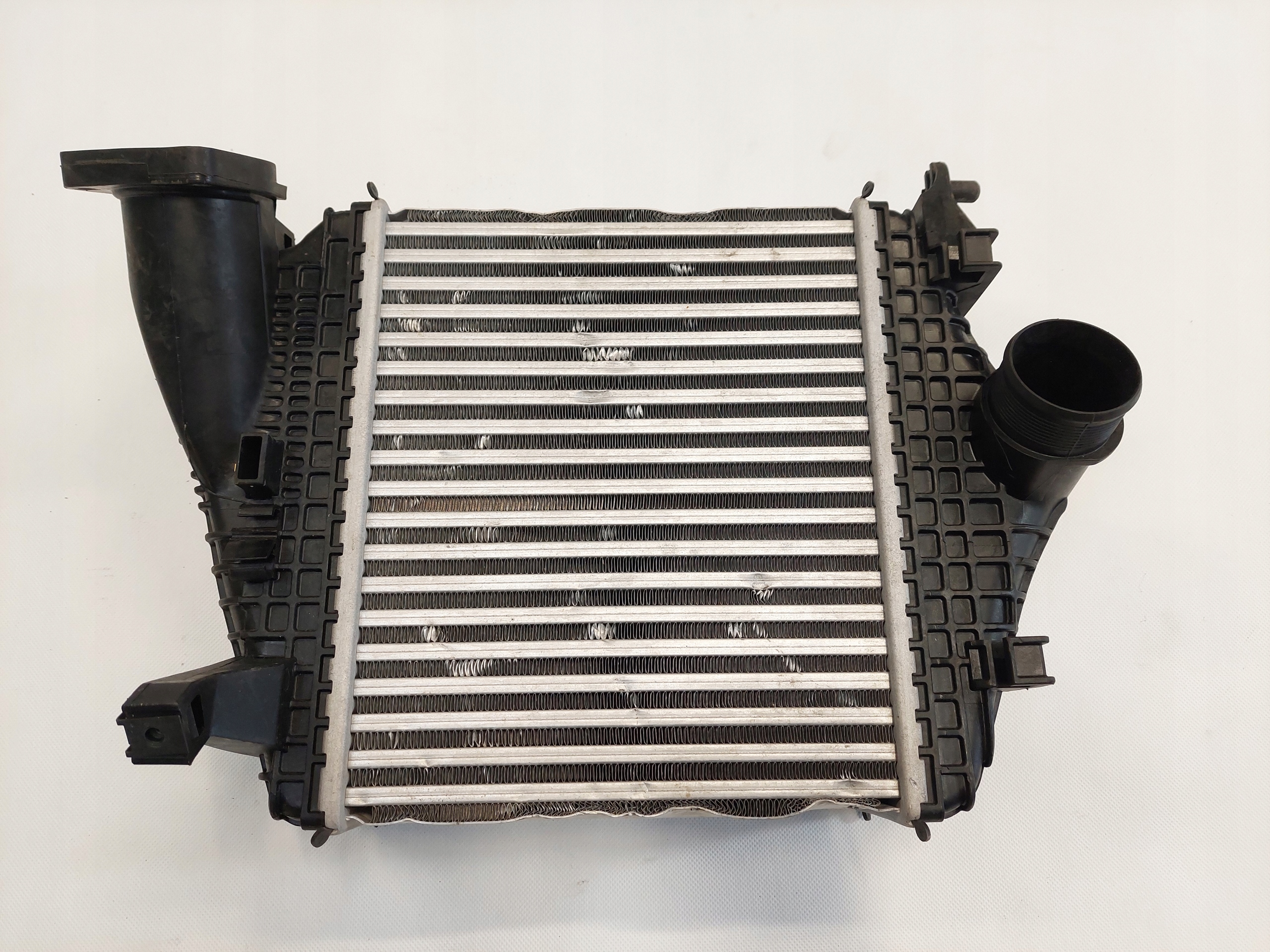 LAMBORGHINI URUS INTERCOOLER 4M0145803BT