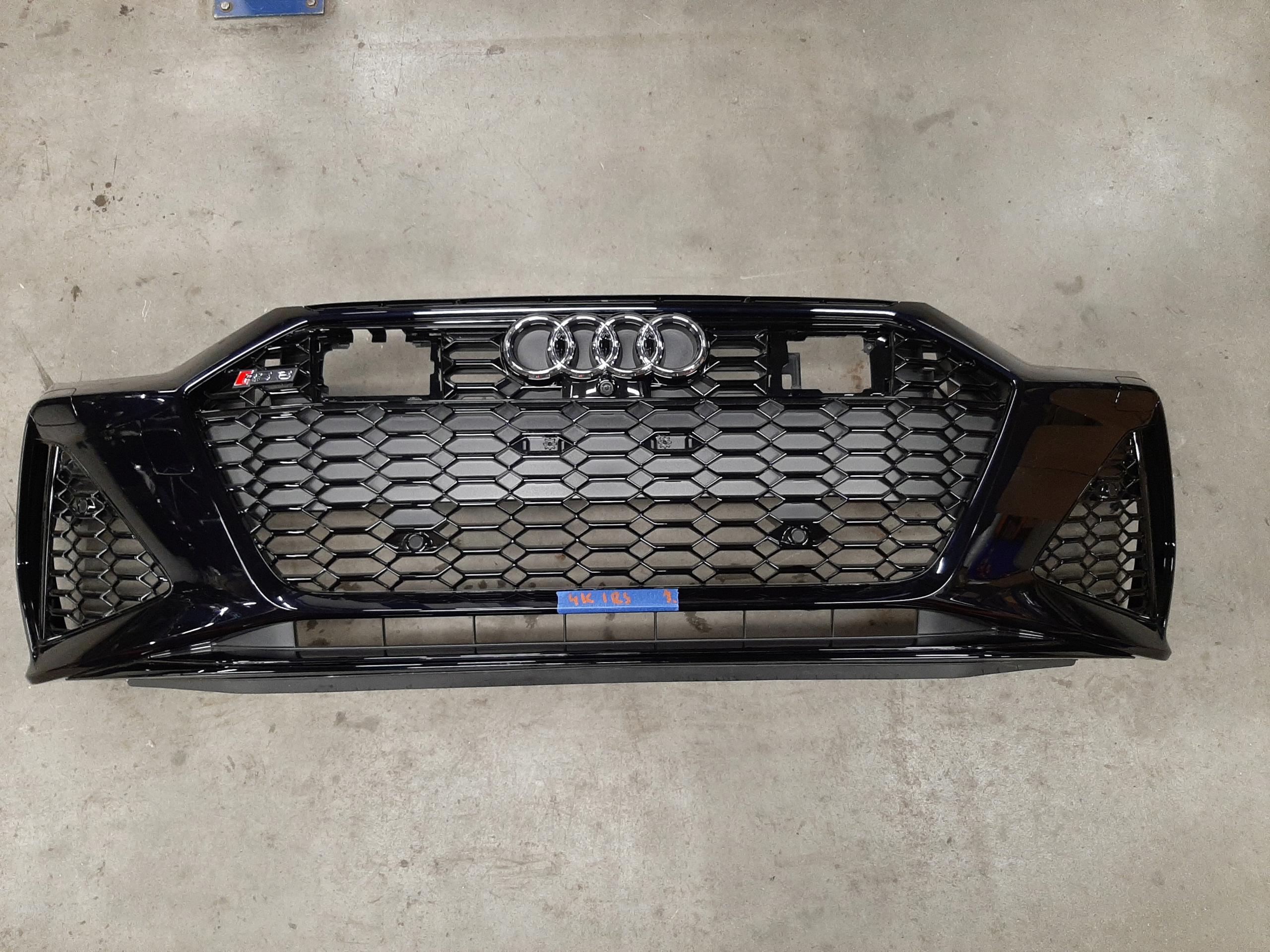 AUDI RS6 RS7 C8 ZDERZAK PRZEDNI KOMPLETNY 4K8807683B 6XPDC XENON