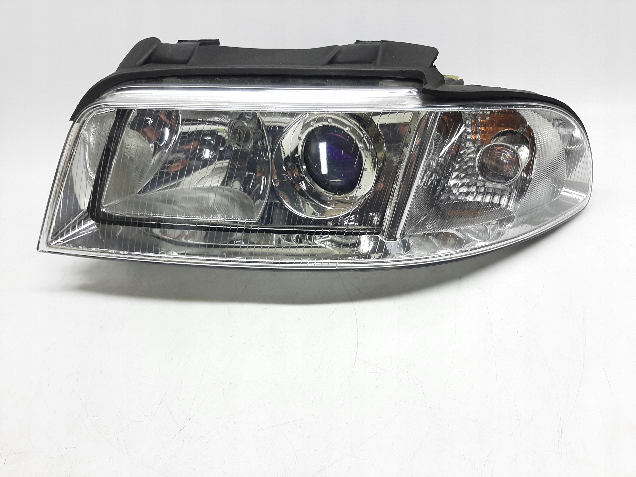 Audi A4 B5 Lift Reflektor Lampa Zespolony LEWA 8D0941029AK