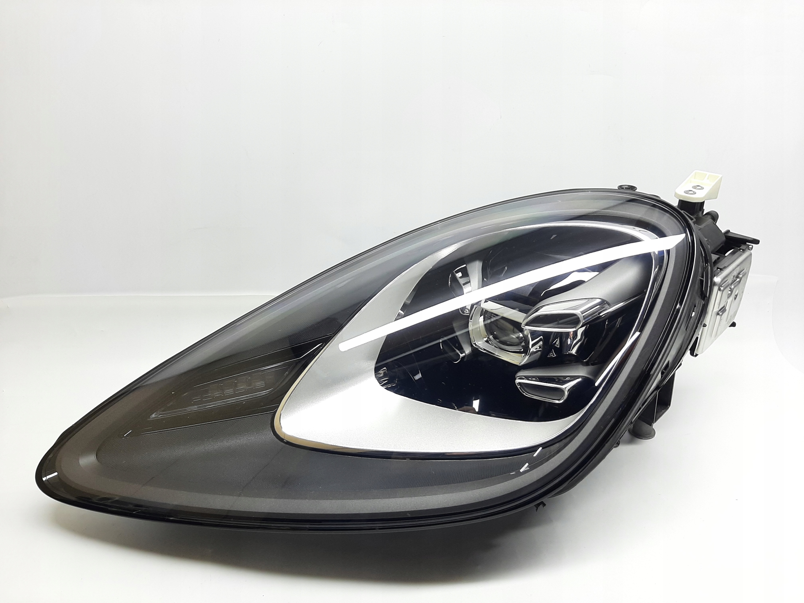 Porsche Cayenne E3 Reflektor Lampa Nowa LEWA 9Y0941033AJ