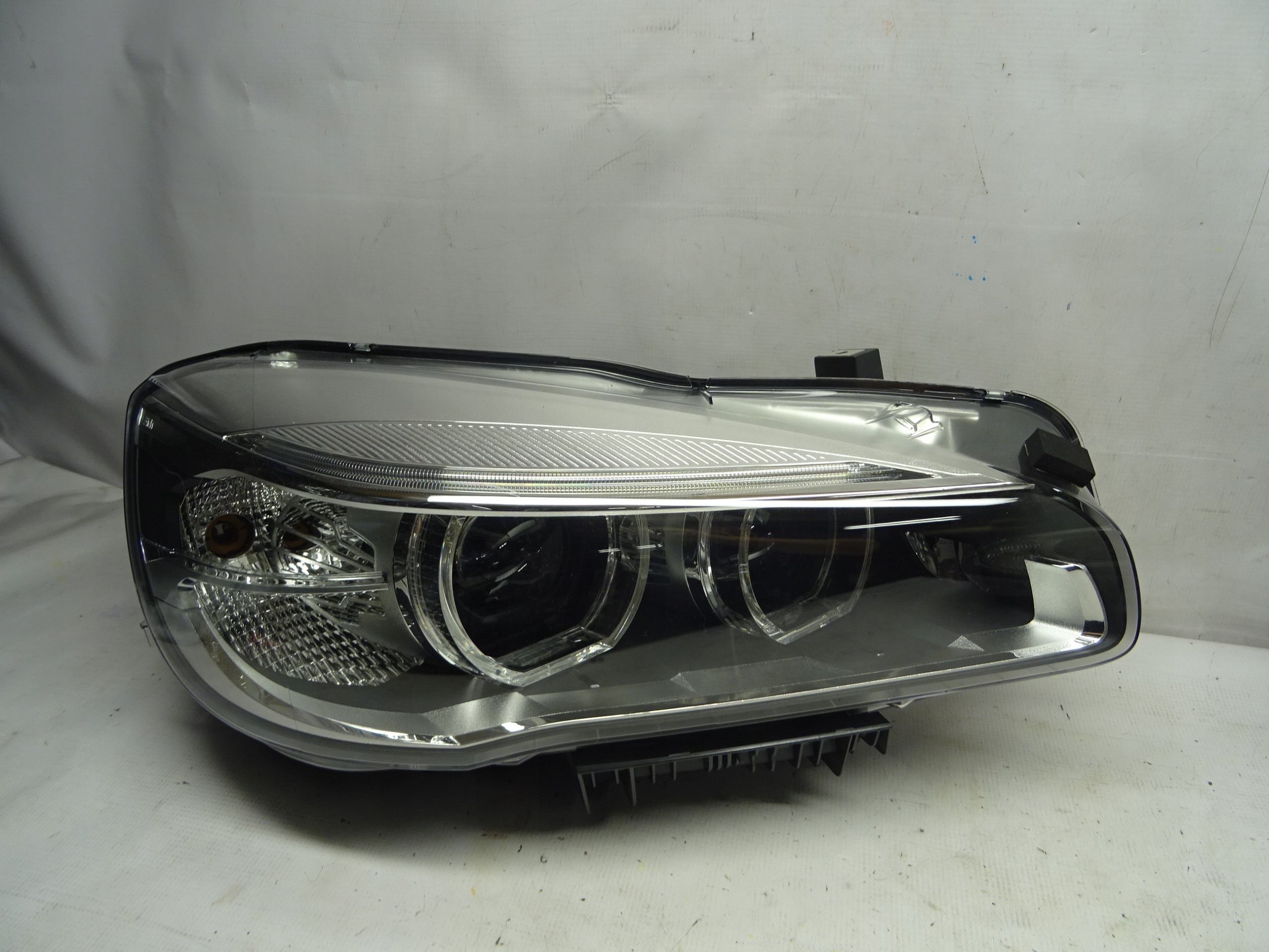 BMW 2 F45 F46 REFLEKTOR PRAWY FULL LED 7472214-01 lampa przód