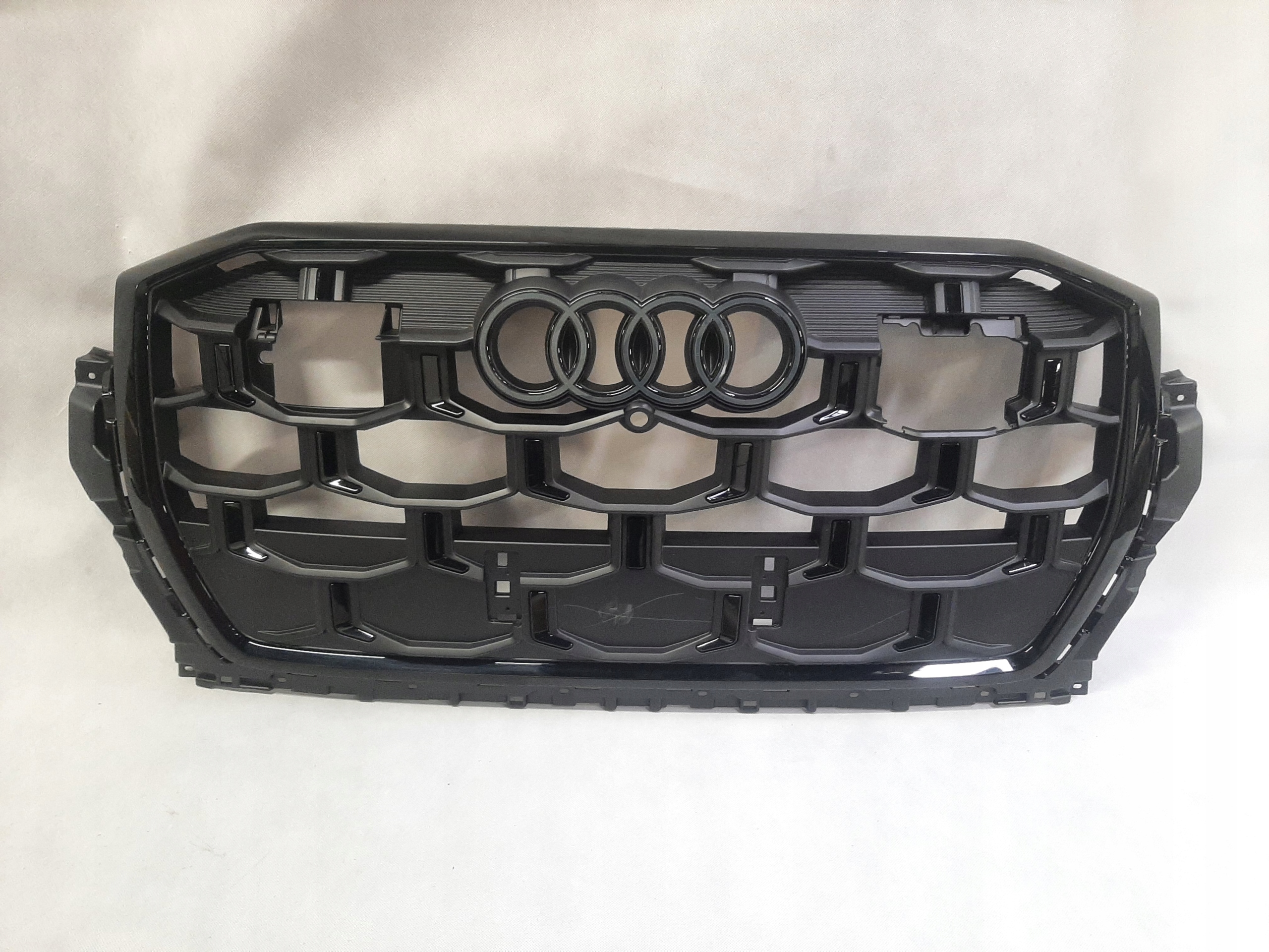 Audi Q7 Lift 2023- Grill Atrapa NOWY 4M0853651BD 4M0853651BM 4M0853651BN