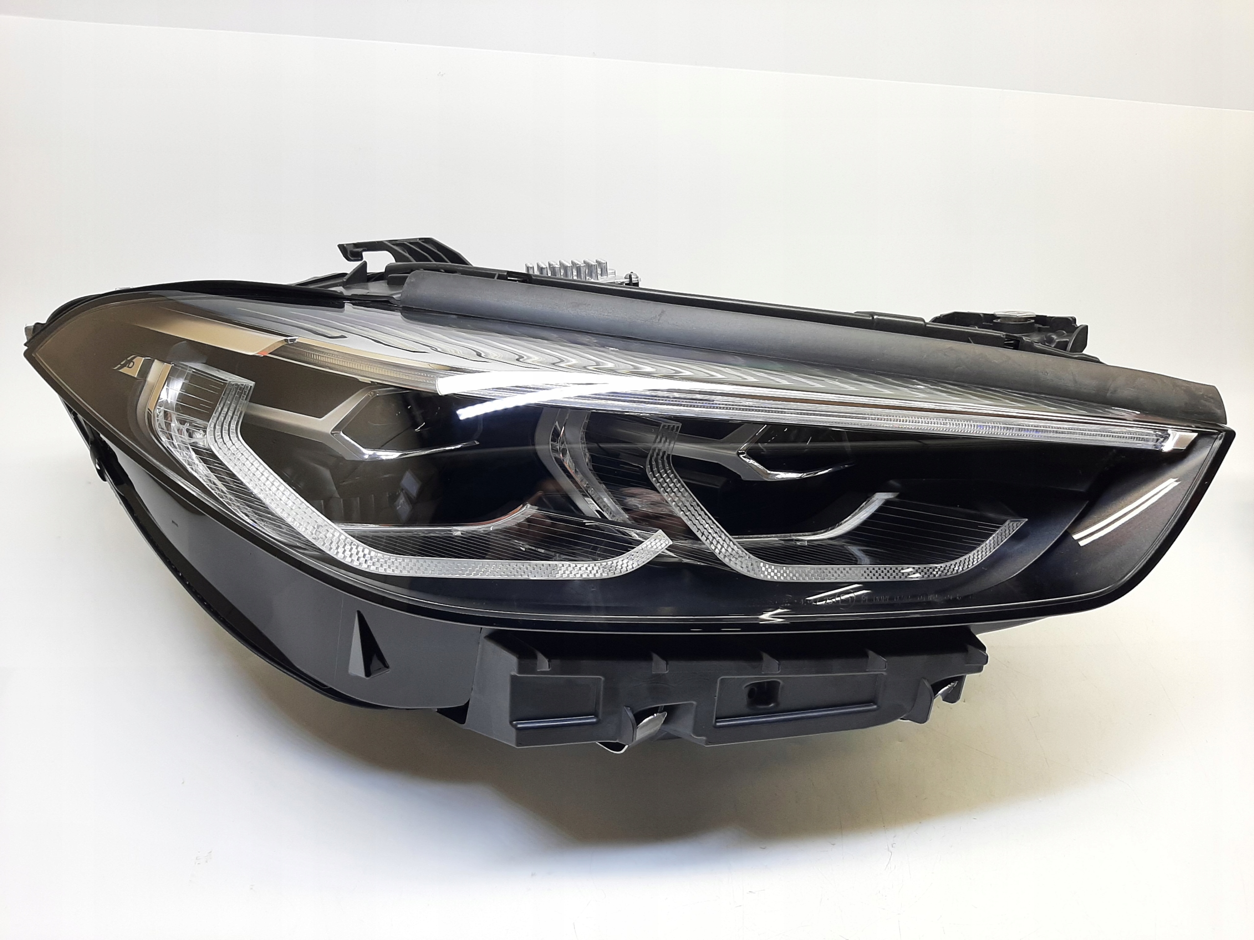 BMW 8 G14 G15 G16 REFLEKTOR PRAWY LAMPA PRAWA FULL LED 5A27A22 NOWY