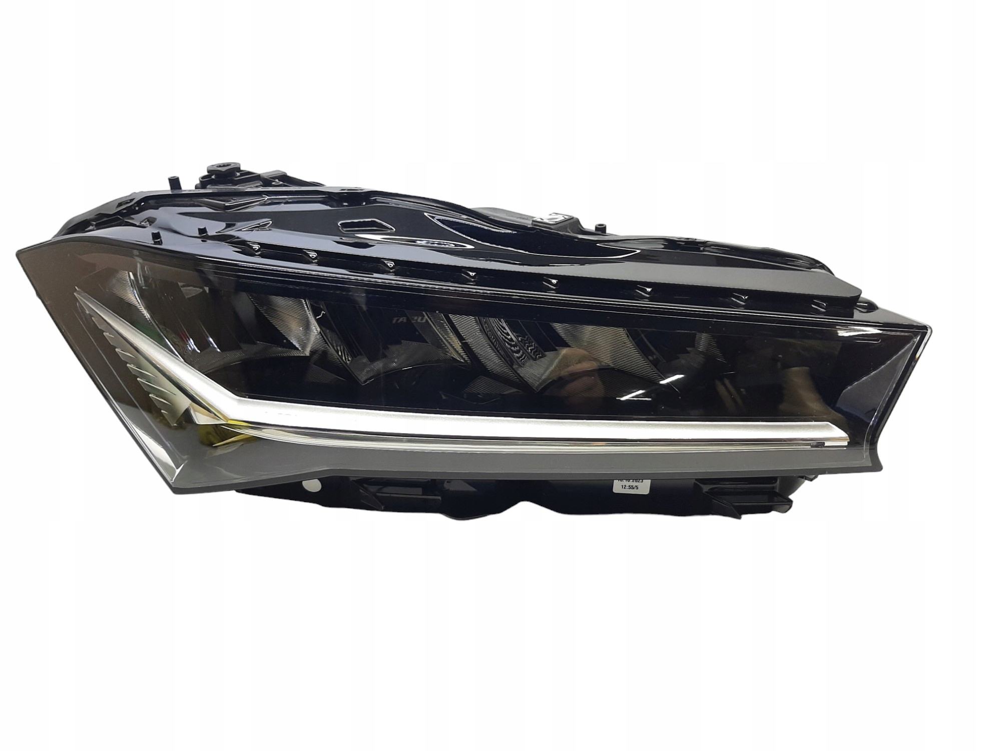 Skoda SuperB 4 2024-> Reflektor Prawy Lampa Prawa LED High Valeo 3P1941016