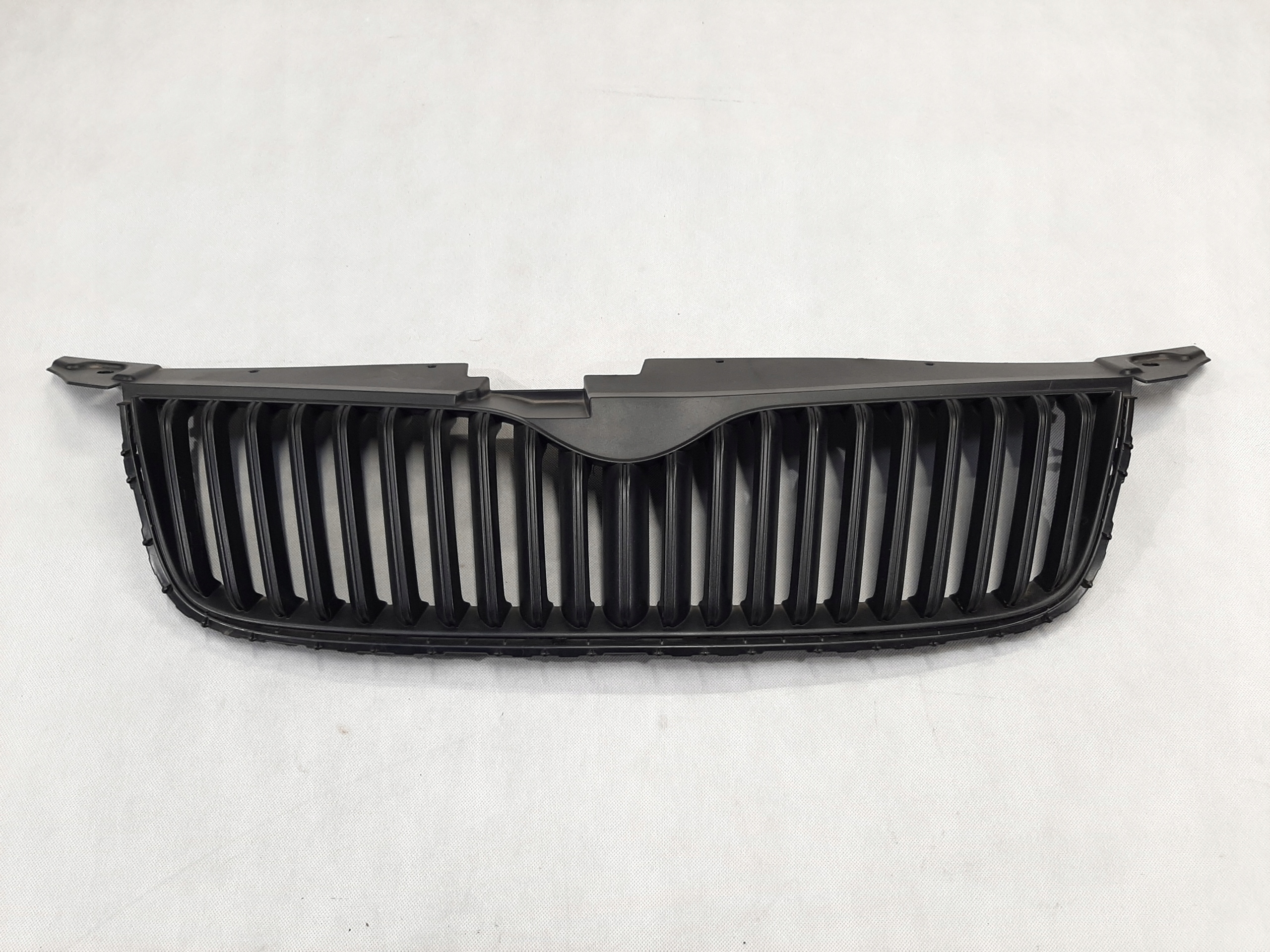 Skoda Yeti 5L0853668 09- Grill Atrapa nowa