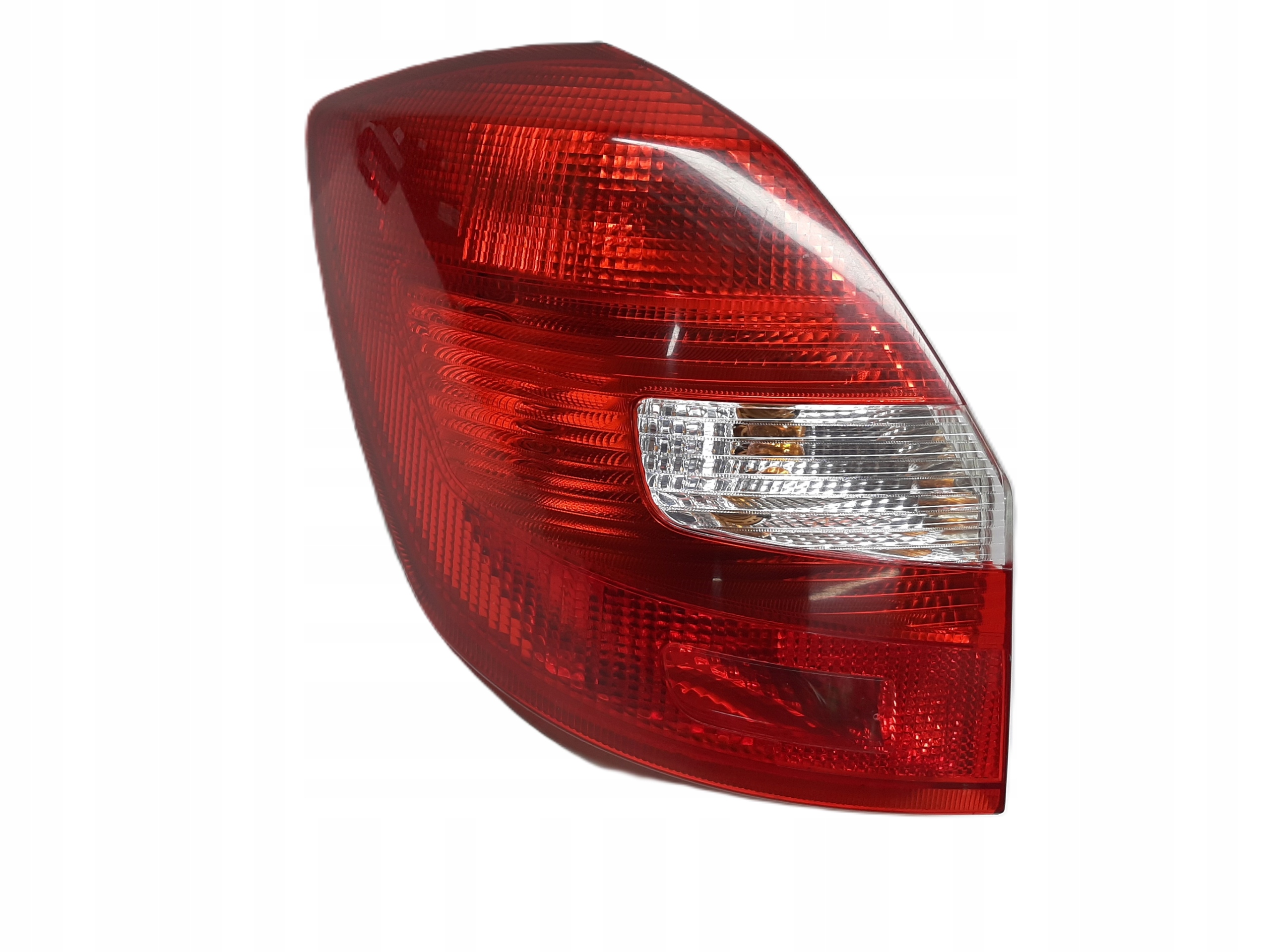 SKODA FABIA II KOMBI HATCHBACK 2007-14R LAMPA LEWY TYŁ 5J6945095