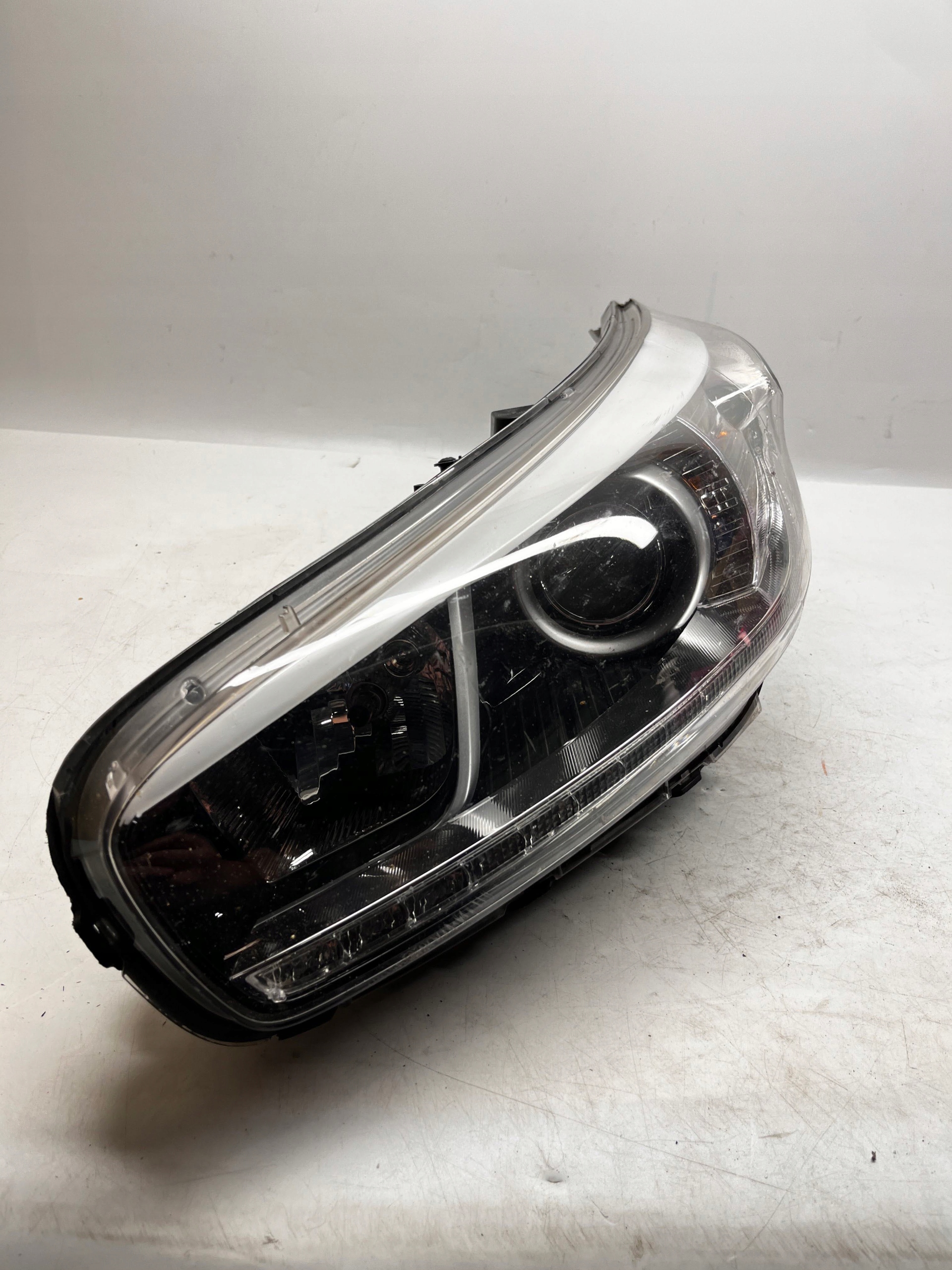 KIA CEED LAMPA REFLEKTOR LEWY PRZÓD 92101-A2390