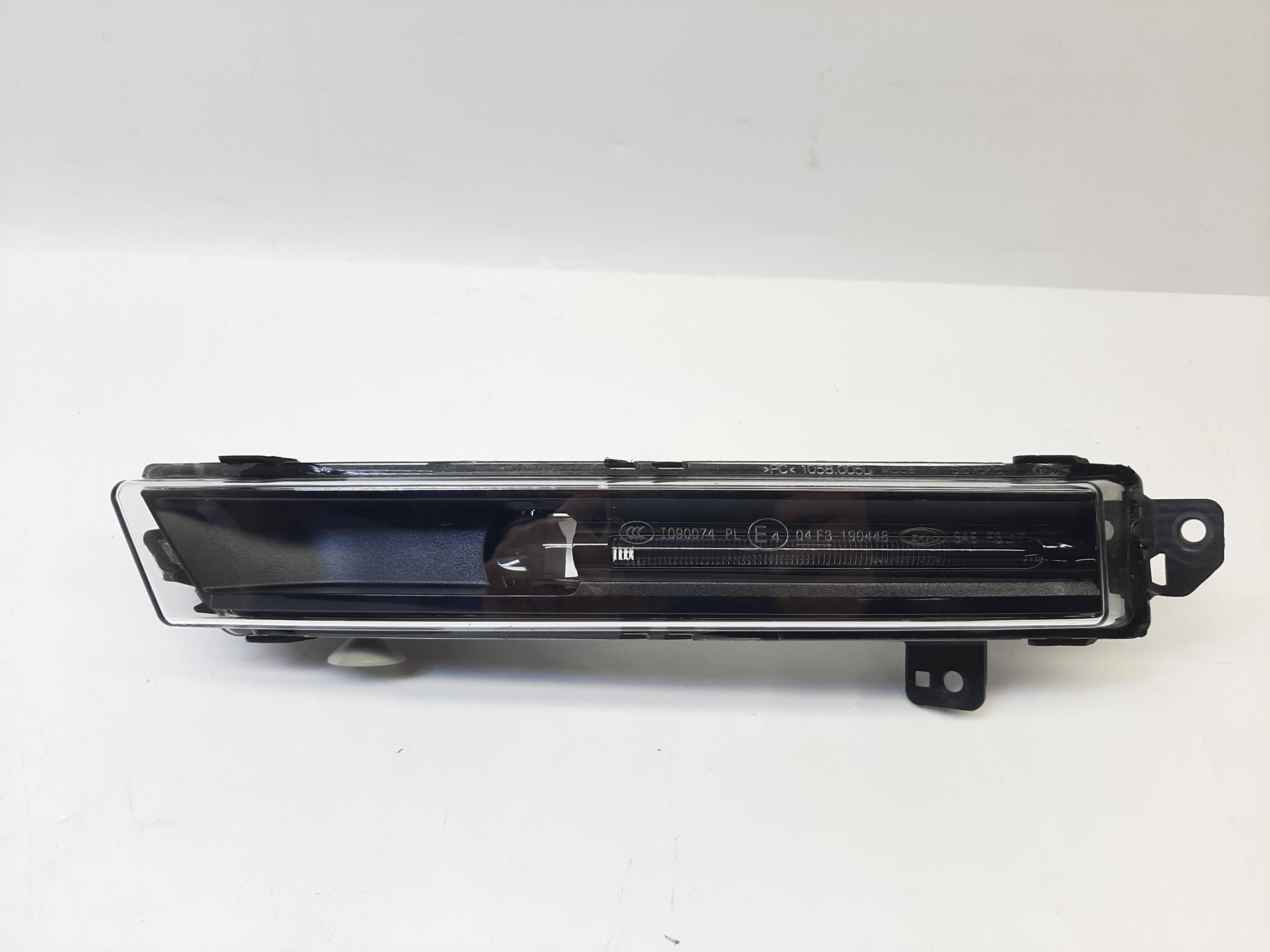 RANGE ROVER VELAR LAMPA HALOGEN LEWY PRZÓD JPLA-15201-AC 10583050000