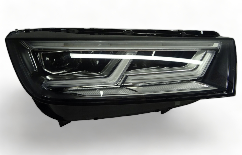 AUDI Q5 SQ5 LAMPA REFLEKTOR 80A941034 80A941774G nowa oyginał