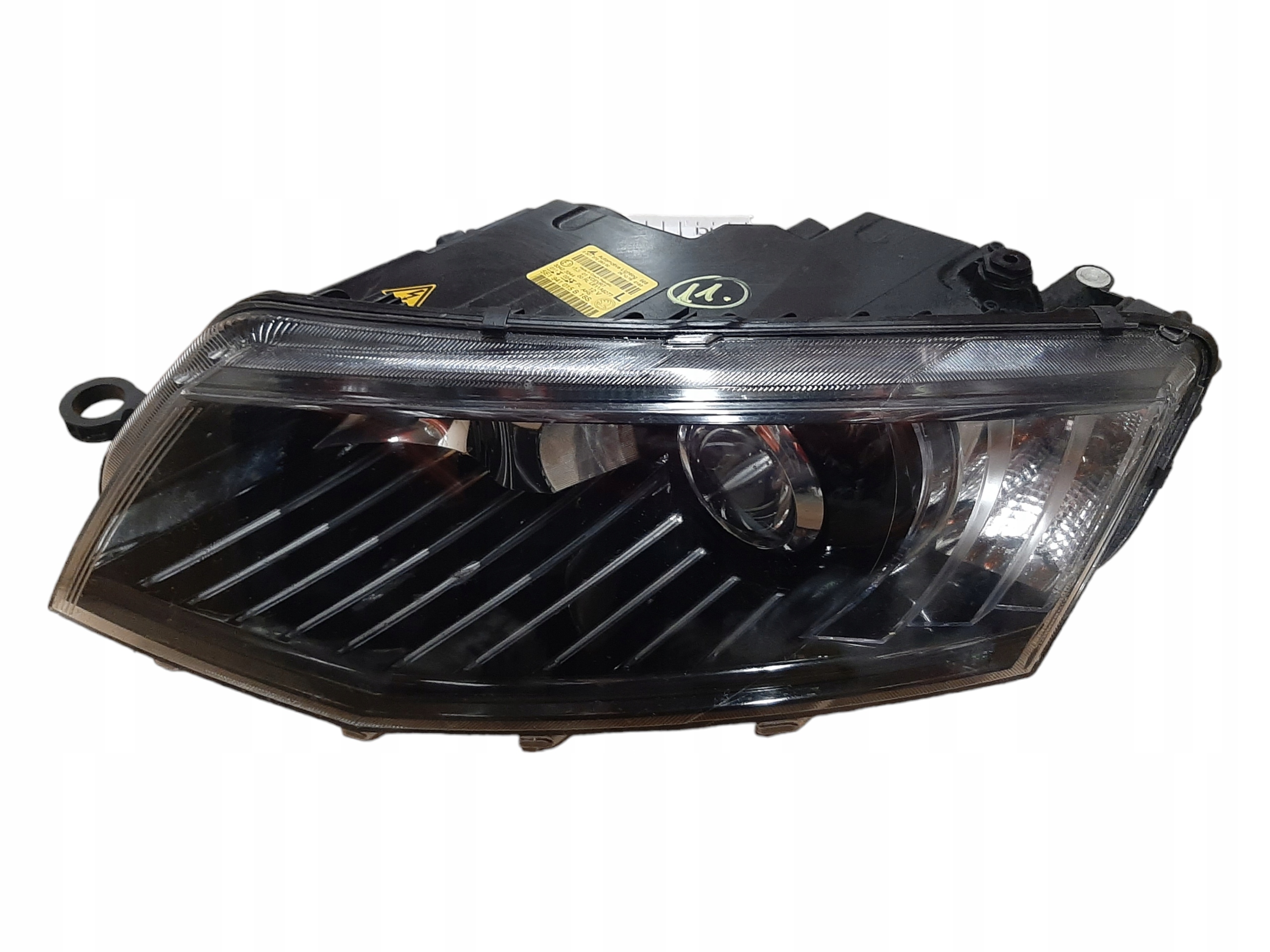 SKODA OCTAVIA 3 2014-2018 REFLEKTOR LAMPA LEWA XENON 5E1941015B