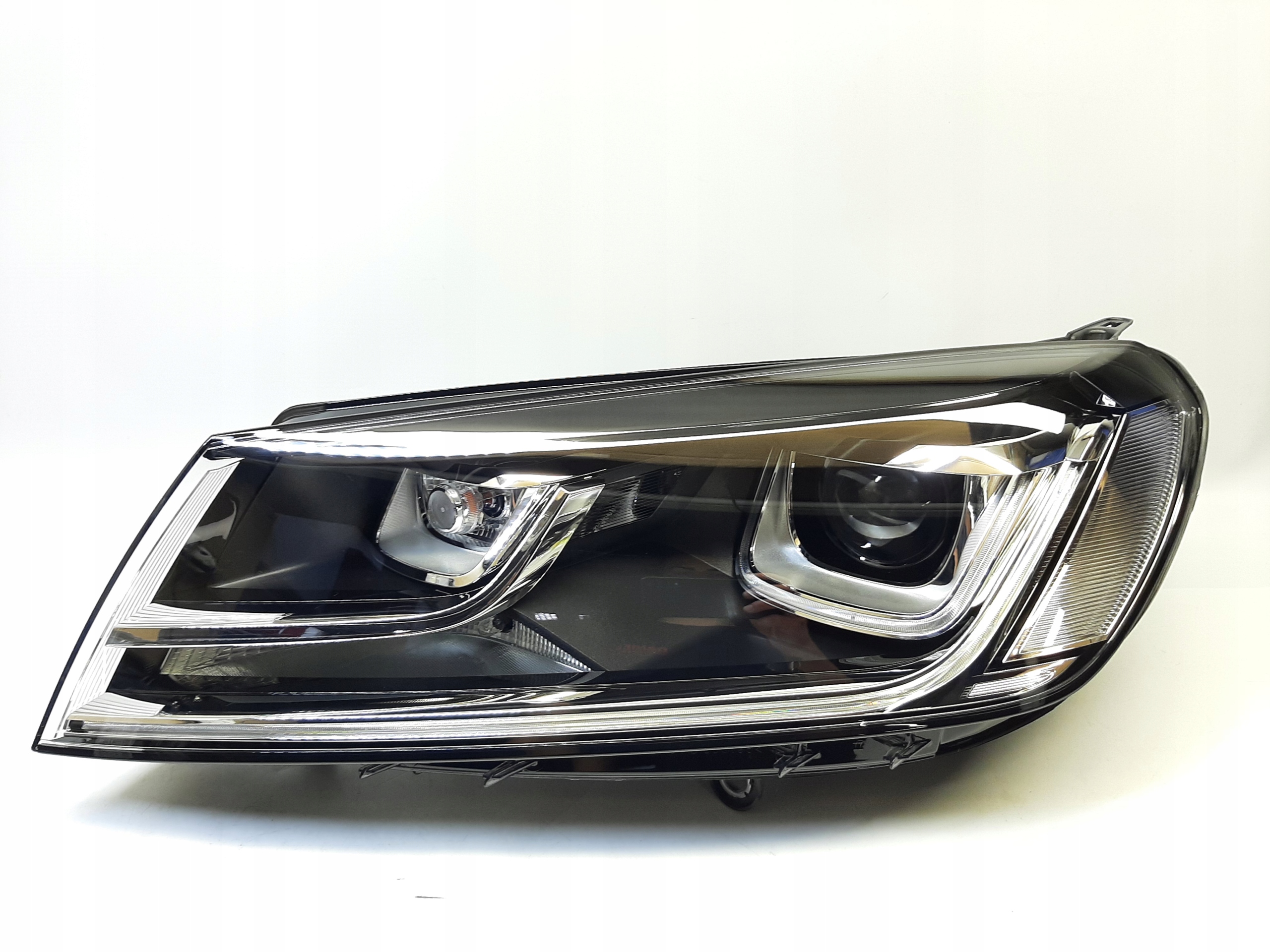 VW TOUAREG 14-17 REFLEKTOR LAMPA LEWA 7P1941033A