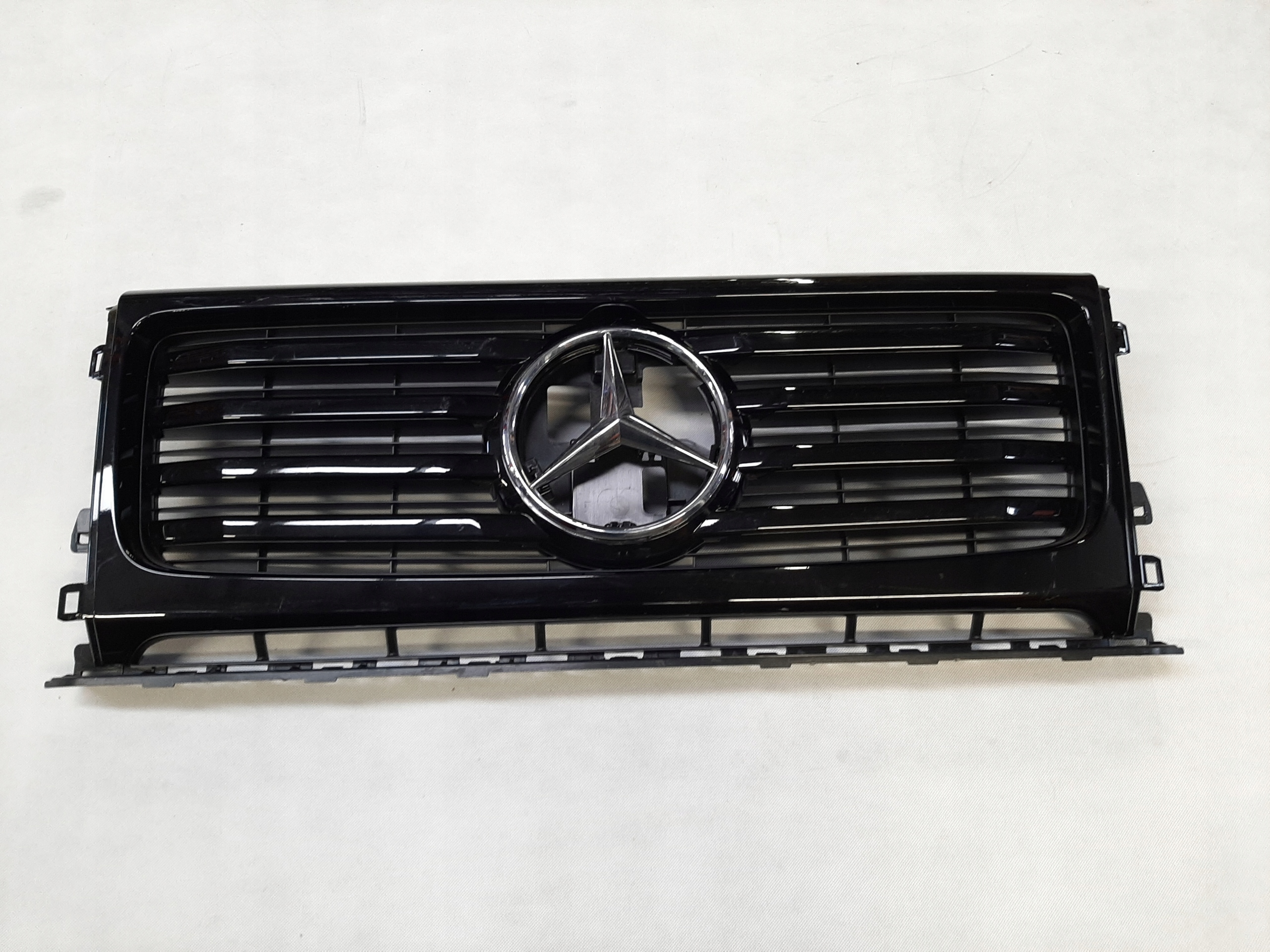 Mercedes G-CLASS Grill Atrapa przód A4658880100