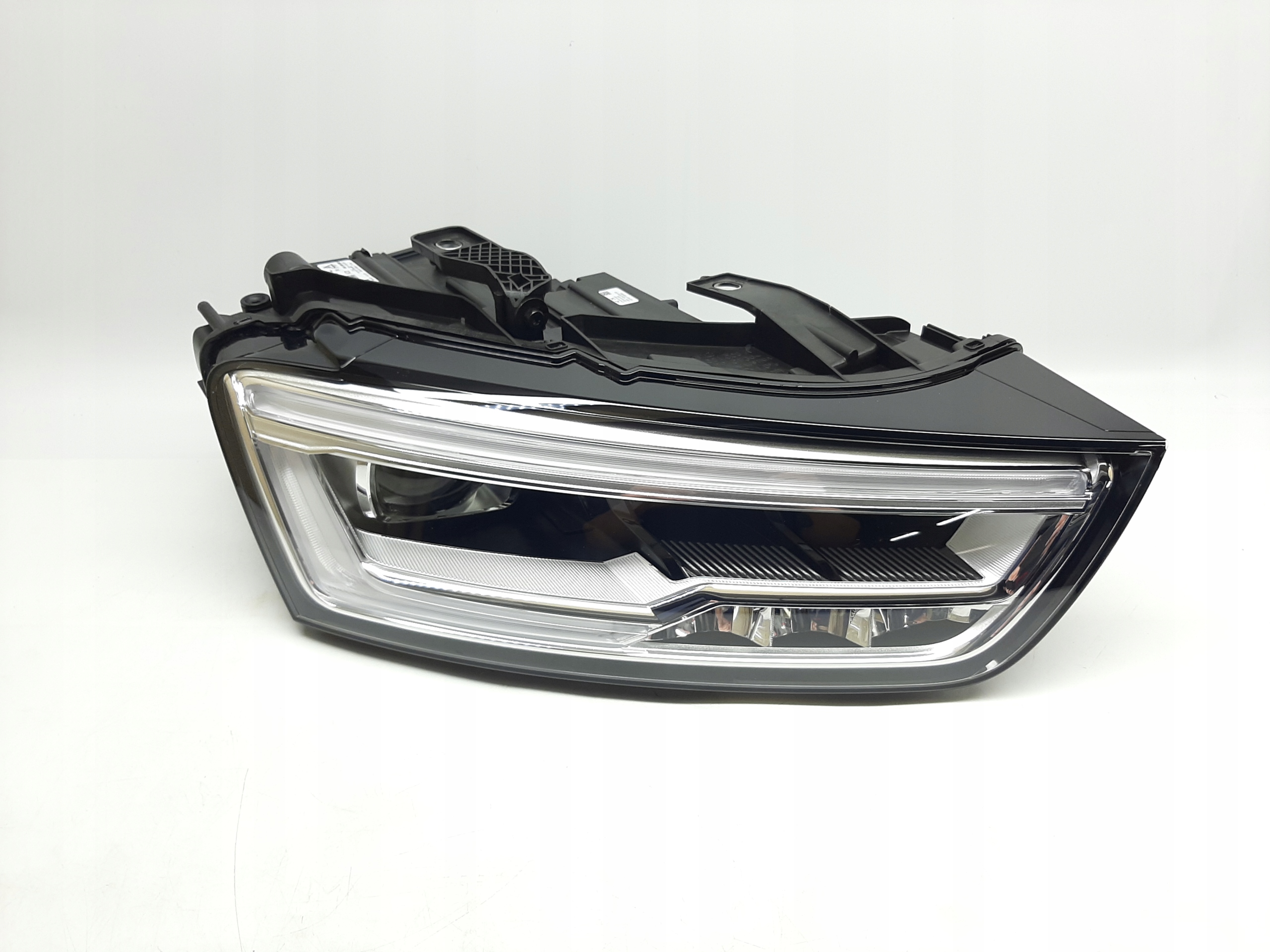 AUDI Q3 PRAWY REFLEKTOR LAMPA FULL LED 8U0941774 8U0941034 nowa oryginał