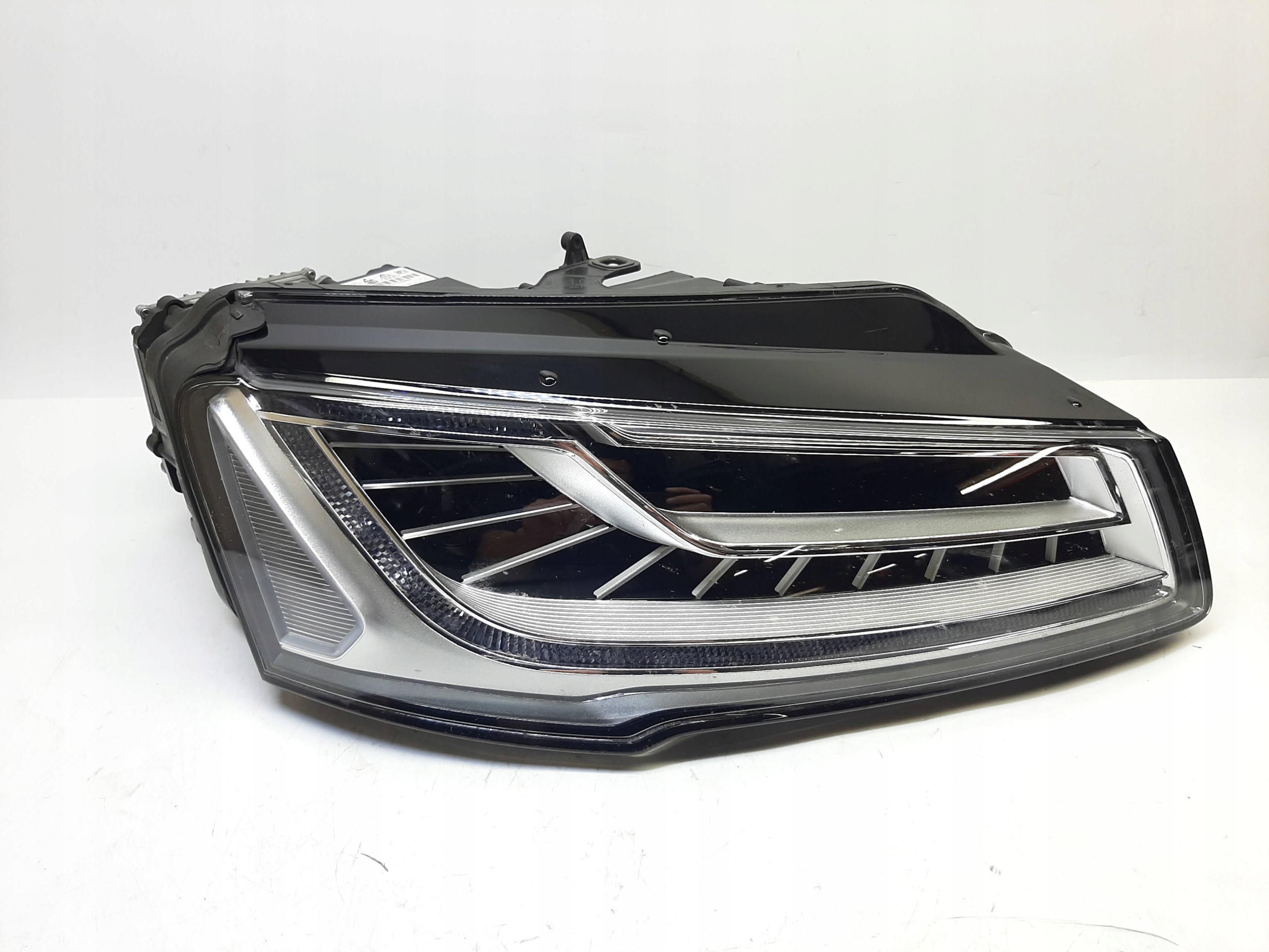 AUDI A8 D4 LIFT 2014-2017 FULL LED PRAWY REFLEKTOR NOWY 4H0941784A