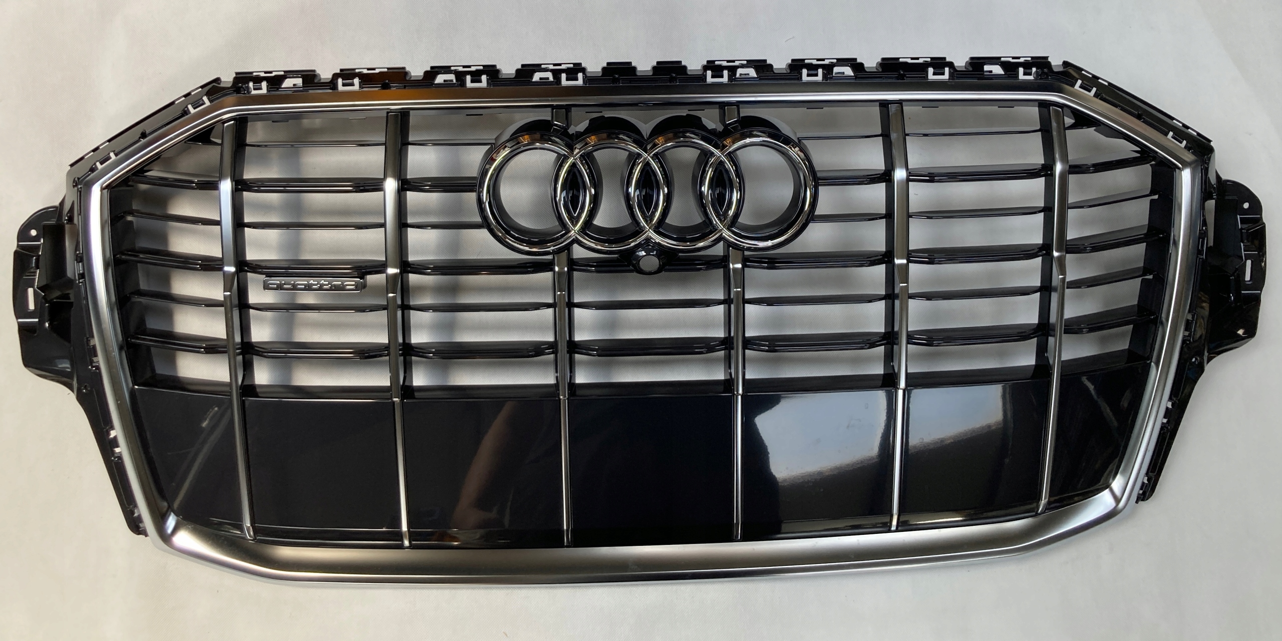 Audi Q7 LIFT Atrapa Grill 4M0853651AJ AH AG AF