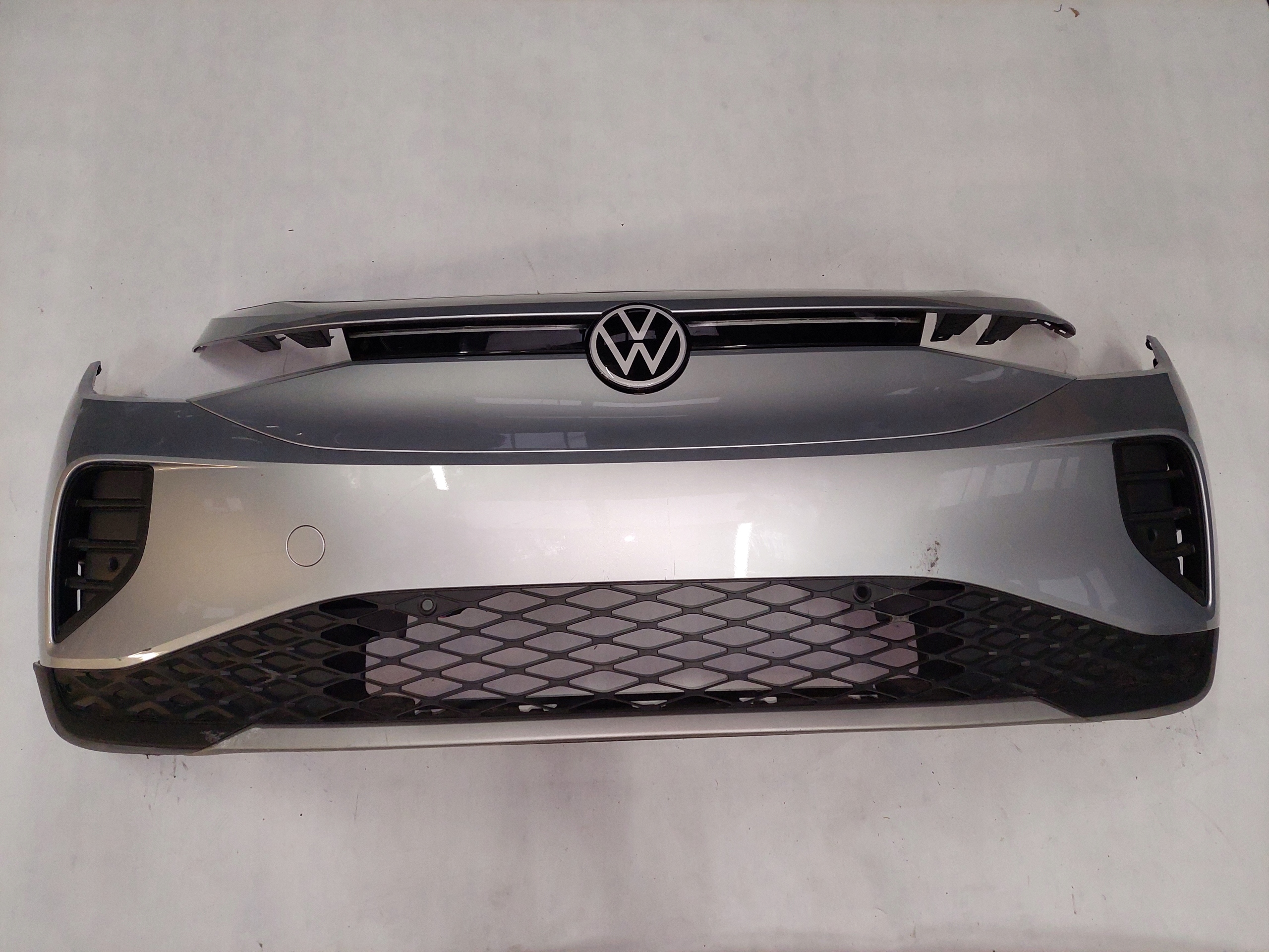 VW ID4 ID.4 11A807221 ZDERZAK PRZÓD PRZEDNI LED