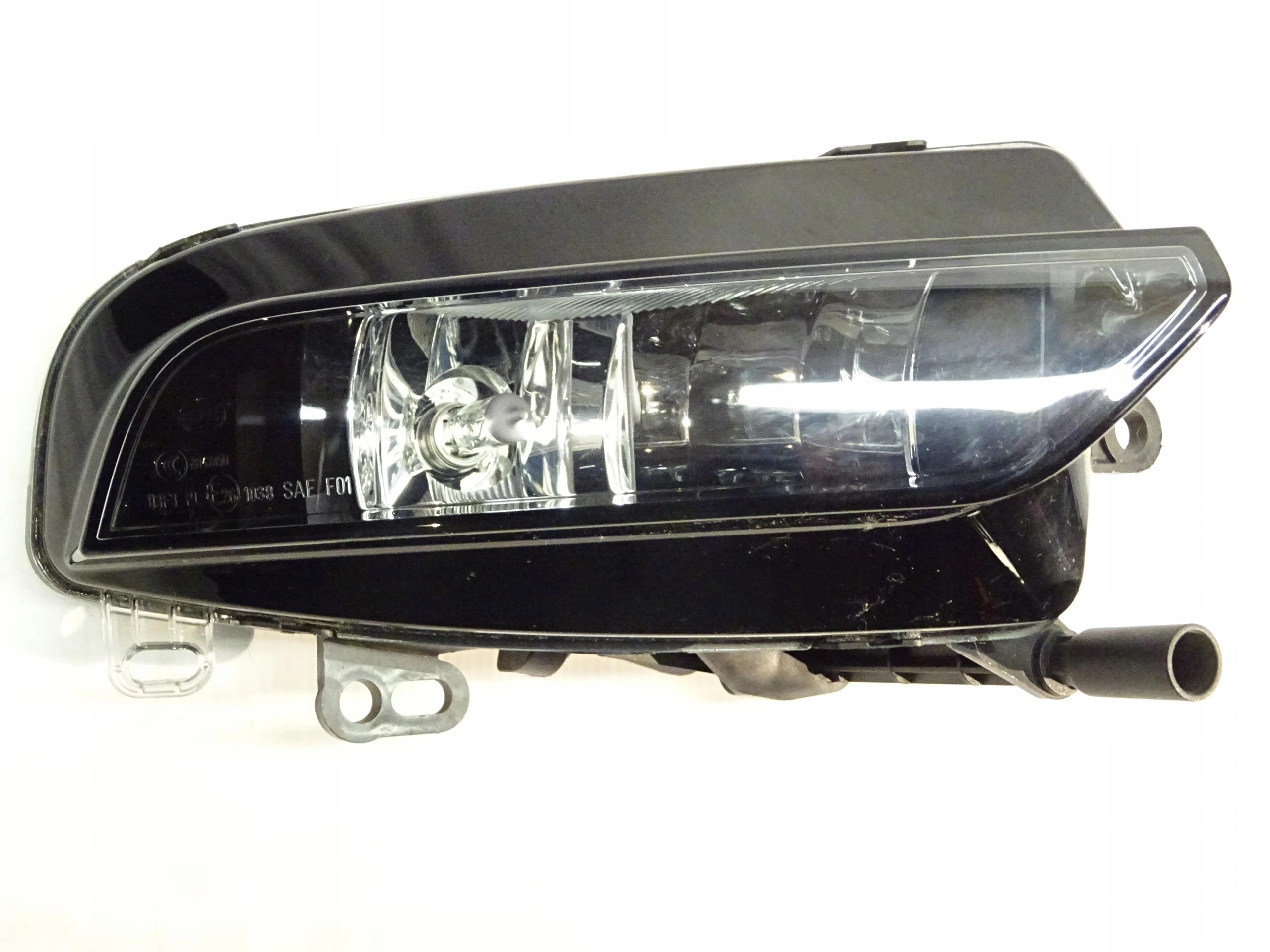 AUDI A3 HALOGEN PRAWY 8V0941700C nowy Hella oryginał