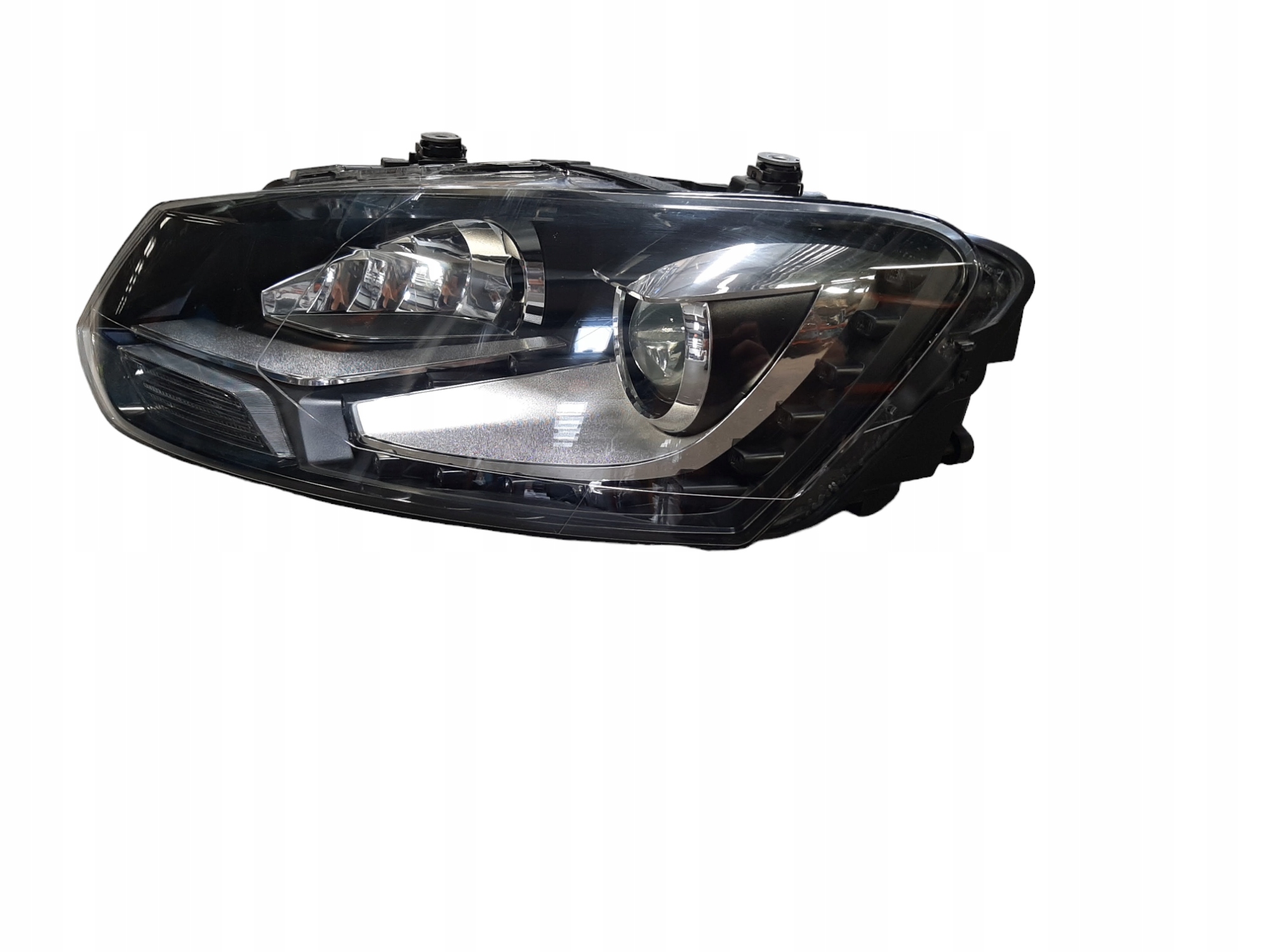 VW POLO 2008-2012 REFLEKTOR LAMPA PRZÓD LEWY 6R1941031D