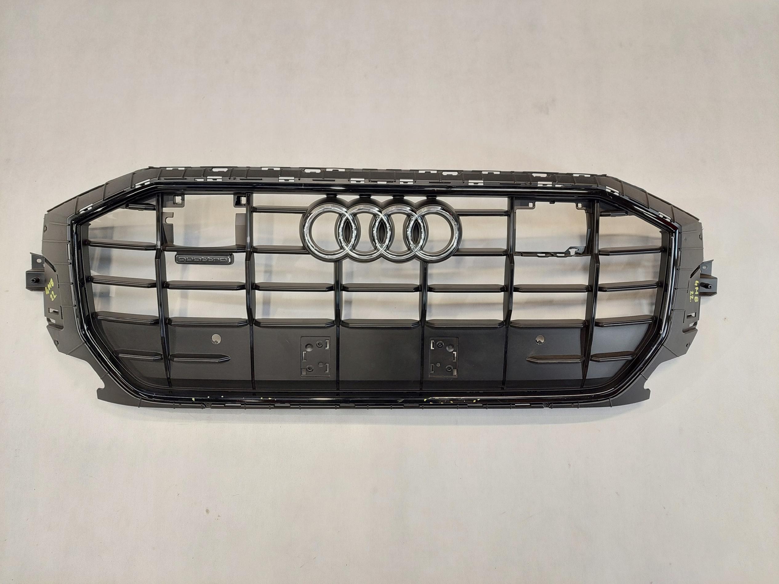 Audi Q8 4M8853651AF AG AH Atrapa Grill Przód