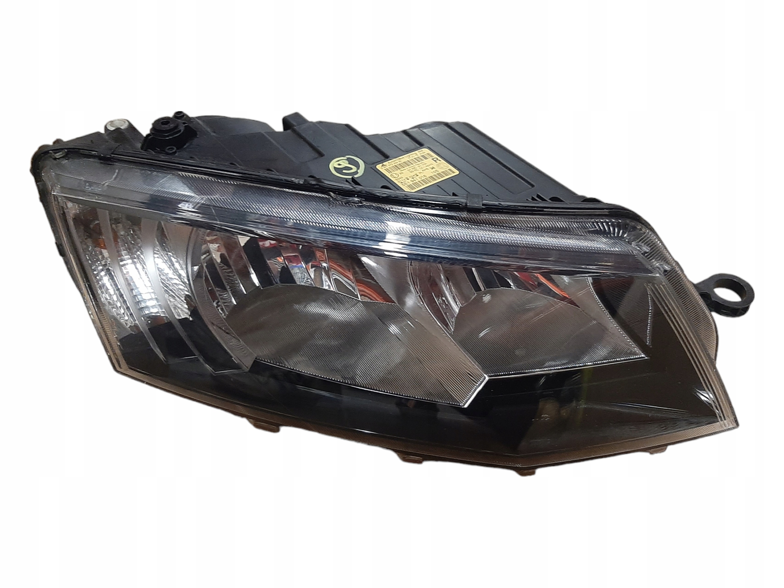 SKODA OCTAVIA 3 2014-2018 REFLEKTOR LAMPA PRAWA 5E1941016