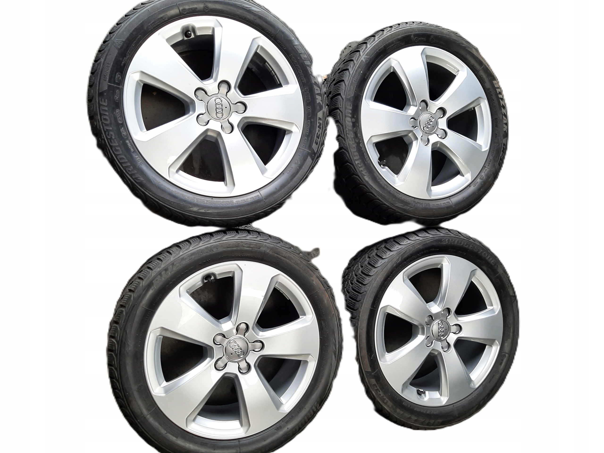 AUDI A3 KOŁA ZIMOWE 205/50 R17 ALUFELGI 17'' 5X112 8V0601025AD KOMPLET